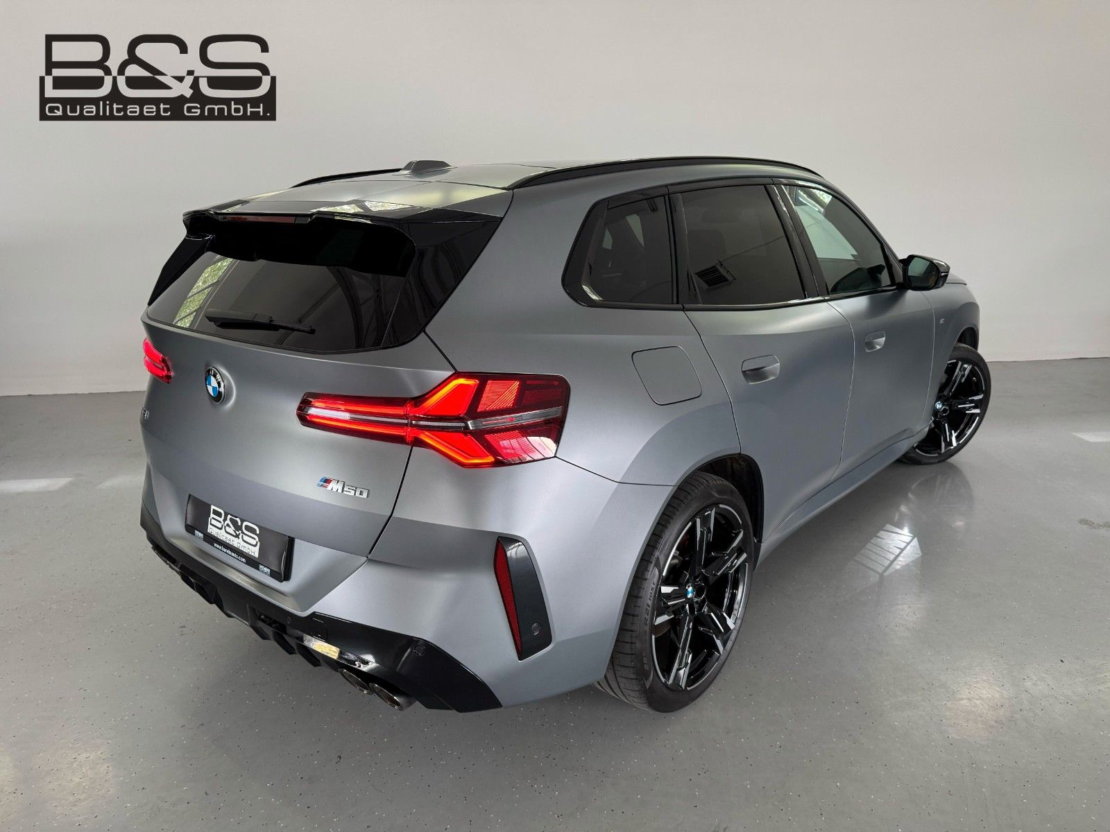 Fahrzeugabbildung BMW X3 M50i xDrive ACC,HUD,PANO,HARMAN,AHK,21"