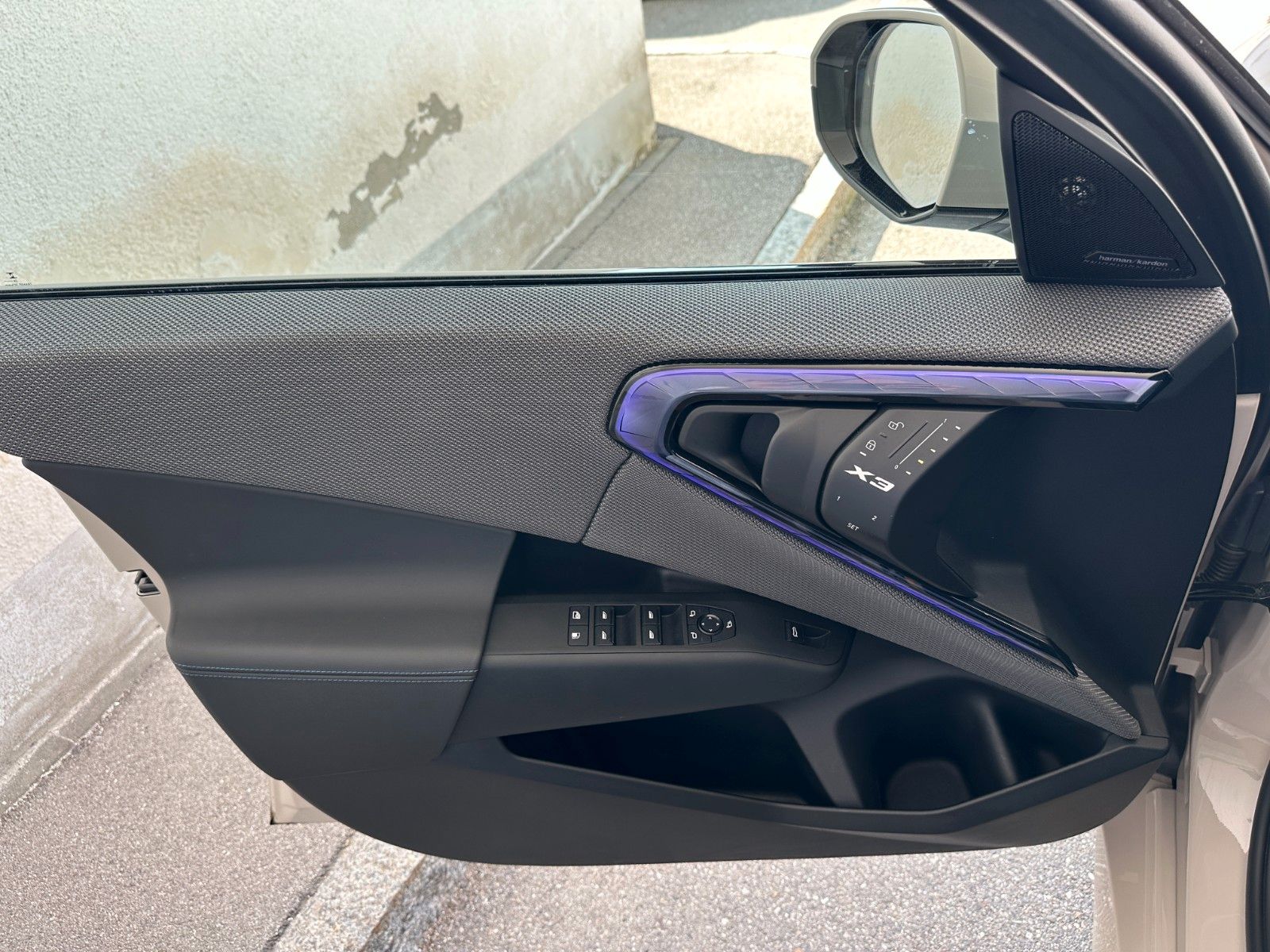 Fahrzeugabbildung BMW X3 30e xDrive MSport ACC,HUD,HARMAN,AHK,