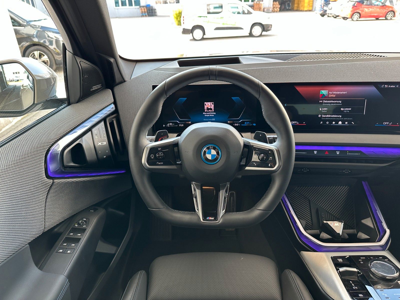 Fahrzeugabbildung BMW X3 30e xDrive MSport ACC,HUD,HARMAN,AHK,