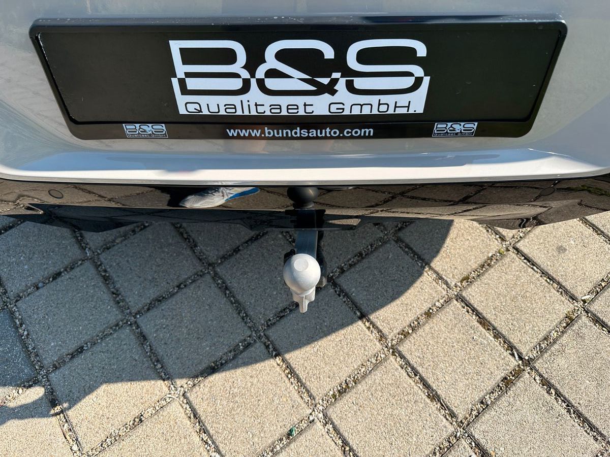 Fahrzeugabbildung BMW X3 30e xDrive MSport ACC,HUD,HARMAN,AHK,