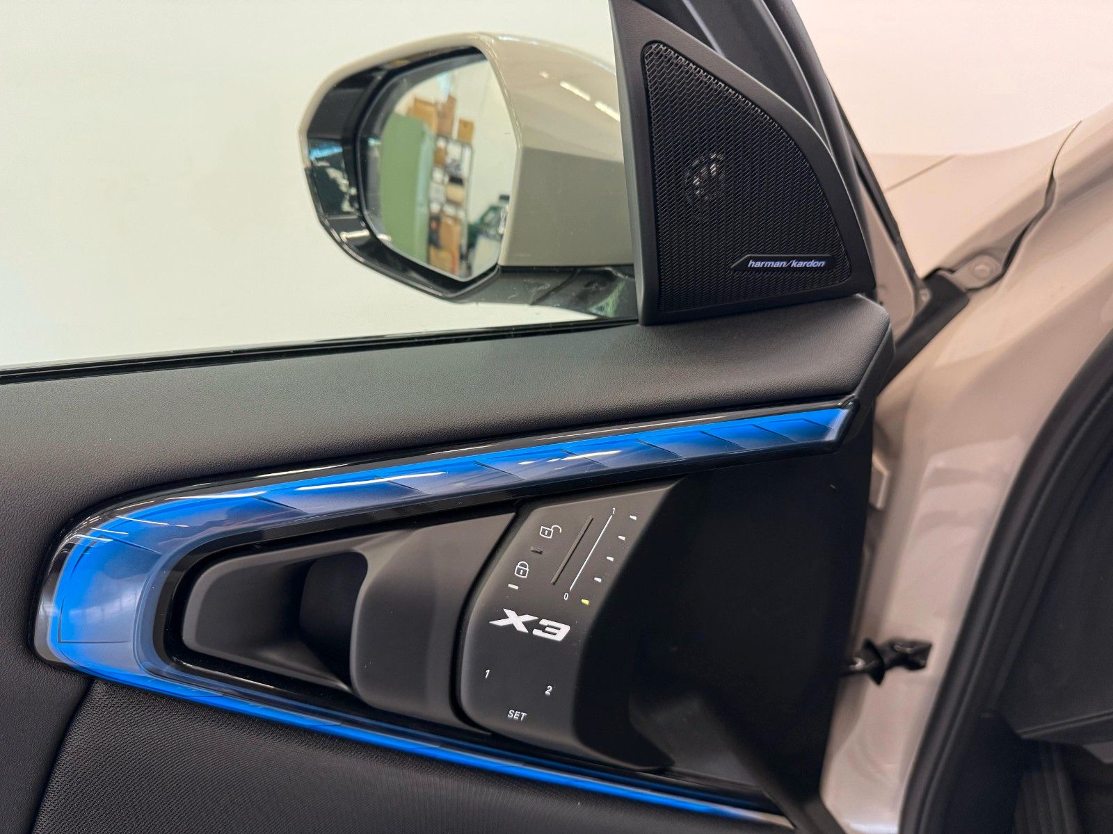 Fahrzeugabbildung BMW X3 20d xDrive M Sport,HUD,ACC,360 Kam,20"