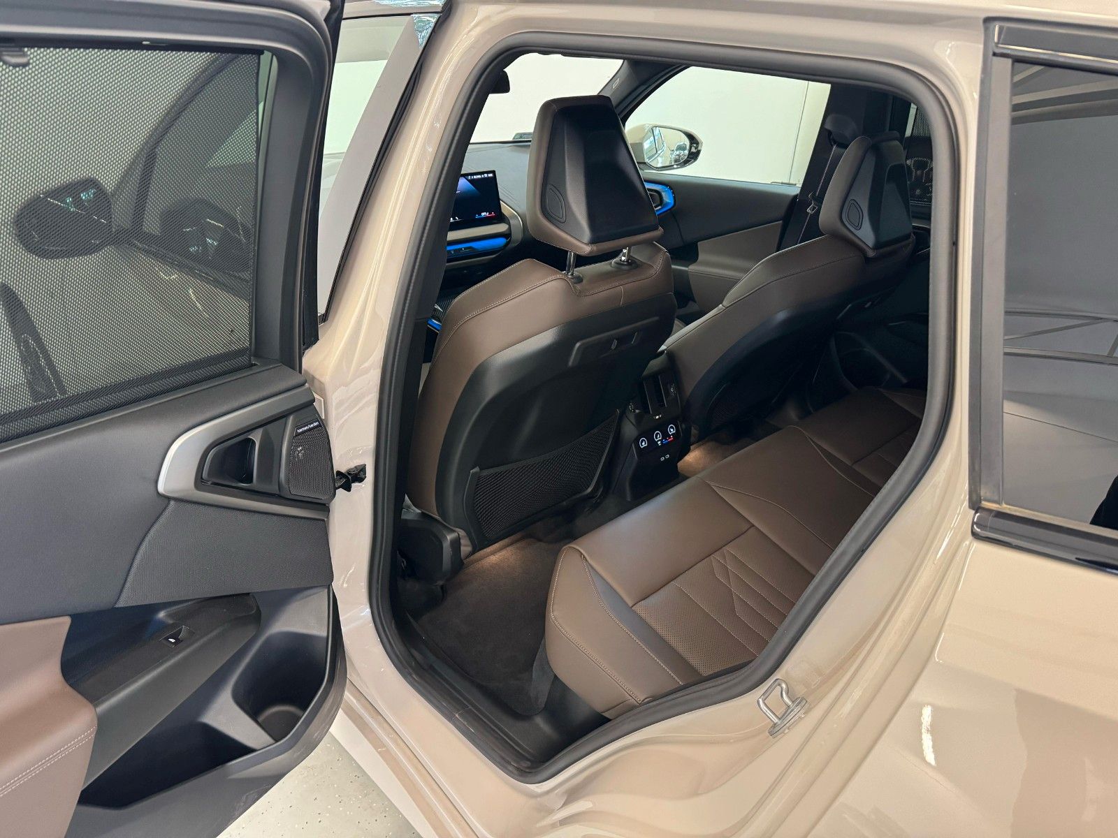 Fahrzeugabbildung BMW X3 20d xDrive M Sport,HUD,ACC,360 Kam,20"