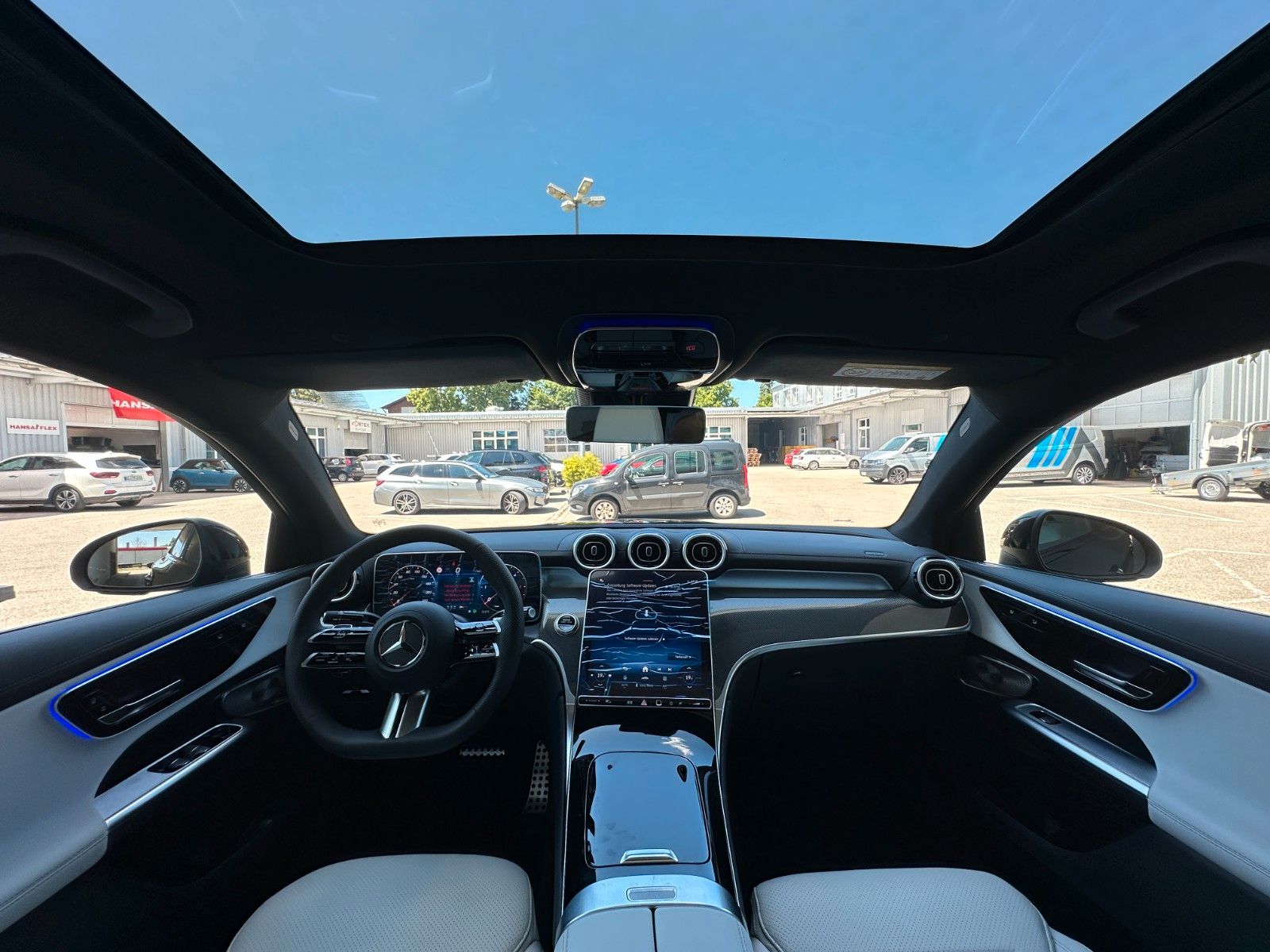 Fahrzeugabbildung Mercedes-Benz GLC 450 Coupe 4Matic AMG DISTR,PANO,BURM,Usw