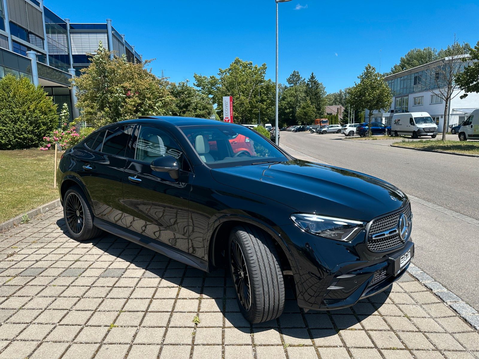 Fahrzeugabbildung Mercedes-Benz GLC 450 Coupe 4Matic AMG DISTR,PANO,BURM,Usw