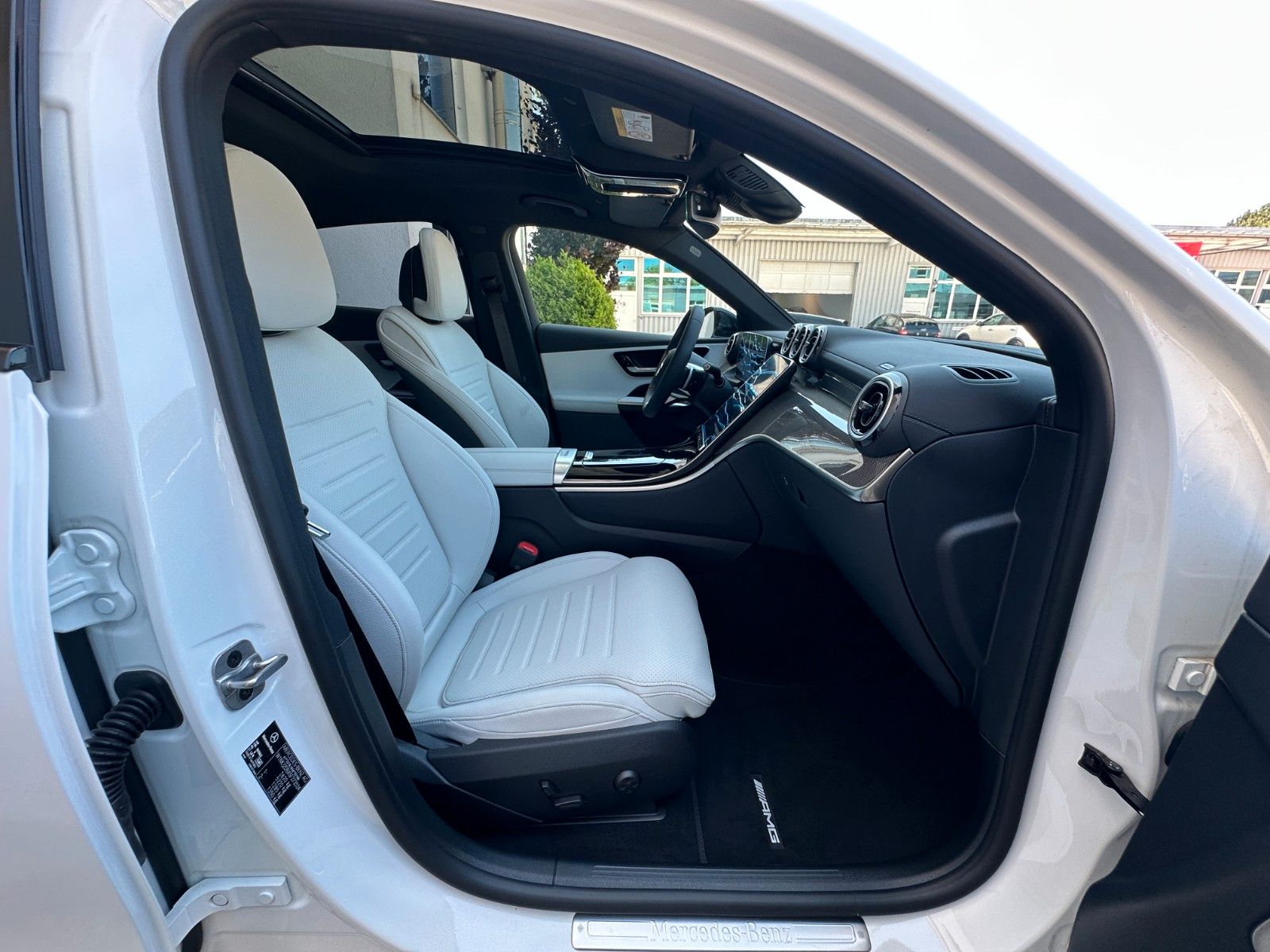 Fahrzeugabbildung Mercedes-Benz GLC 450D Coupe 4Matic AMG DISTR,PANO,BURM,Usw