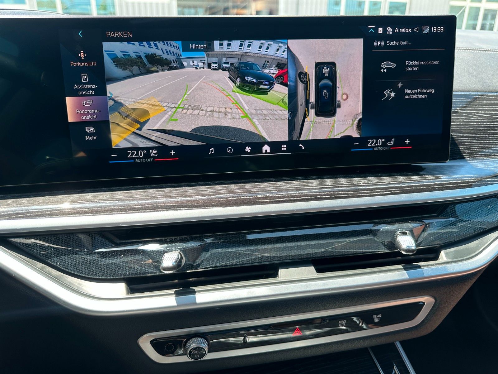 Fahrzeugabbildung BMW X5 30d xDrive MSport ACC,HUD,PANO,HARMAN,SOFTCL.