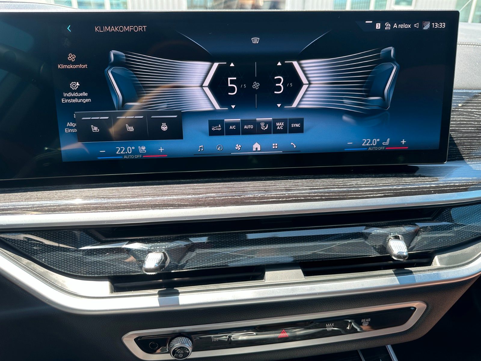 Fahrzeugabbildung BMW X5 30d xDrive MSport ACC,HUD,PANO,HARMAN,SOFTCL.