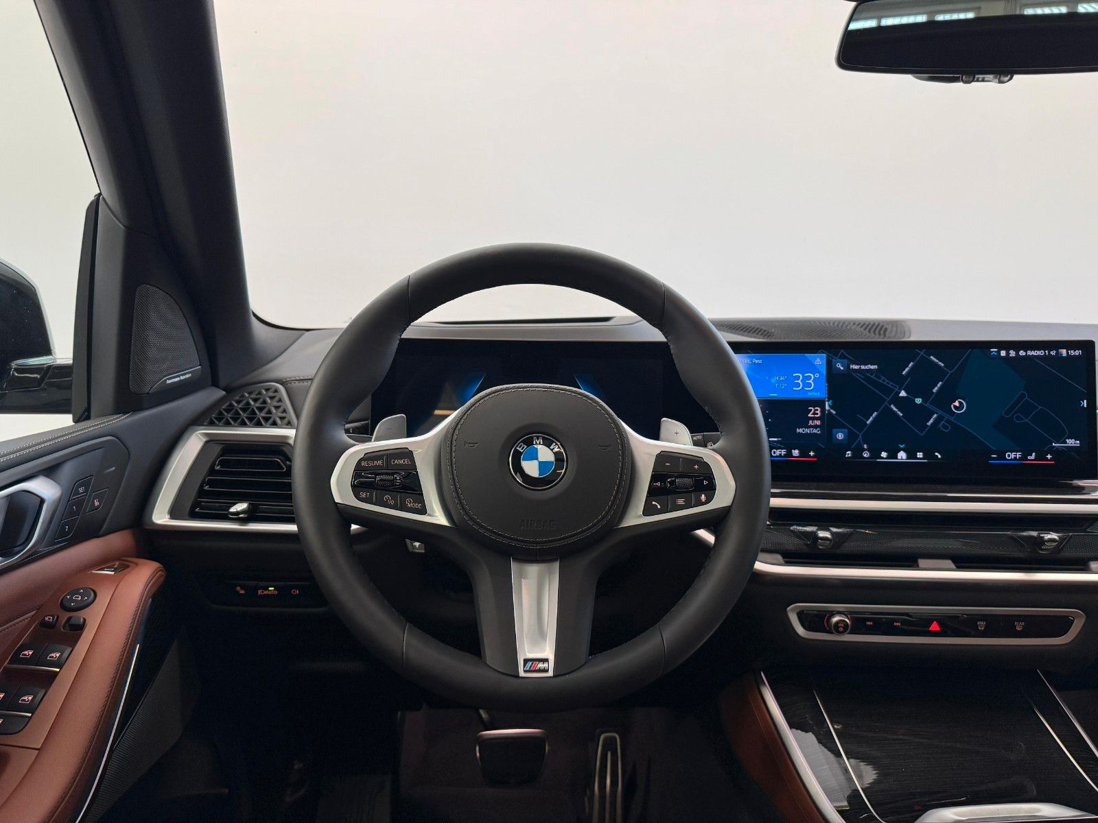 Fahrzeugabbildung BMW X5 40d xDrive MSport ACC,HUD,PANO,HARMAN,SOFTCL.