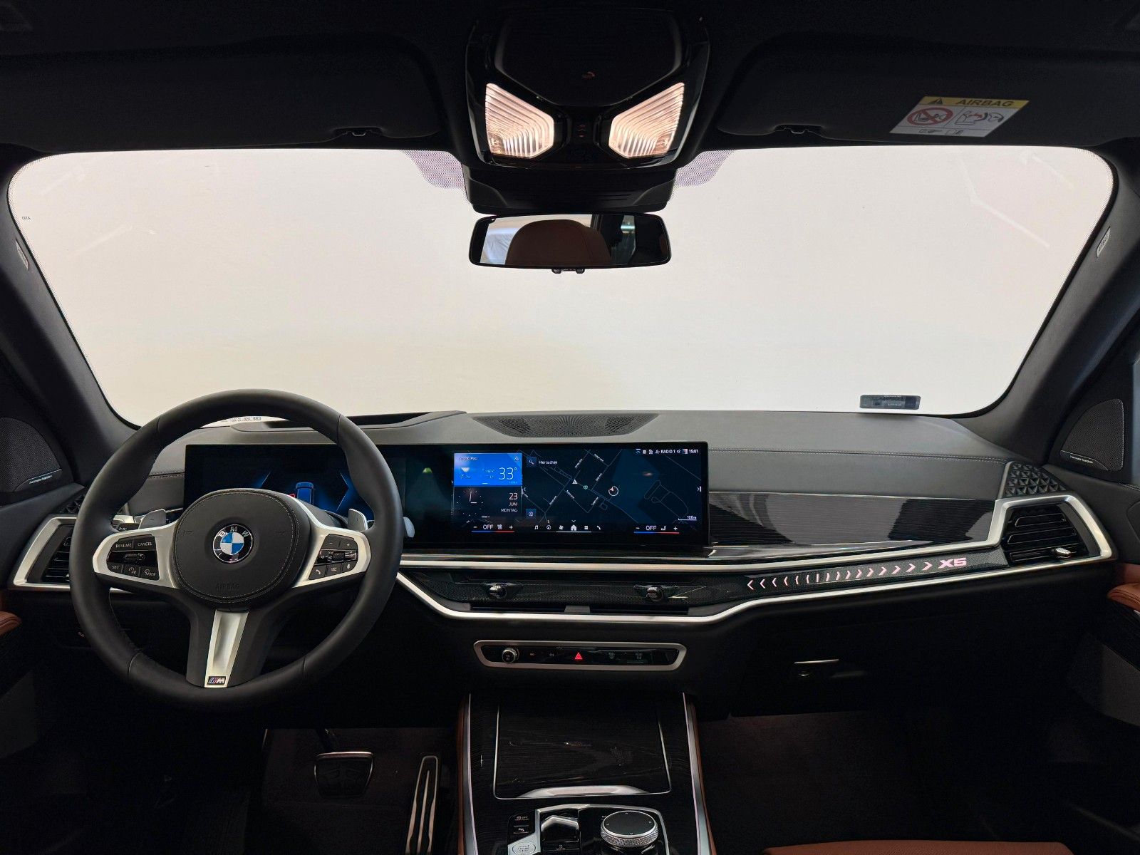 Fahrzeugabbildung BMW X5 40d xDrive MSport ACC,HUD,PANO,HARMAN,SOFTCL.