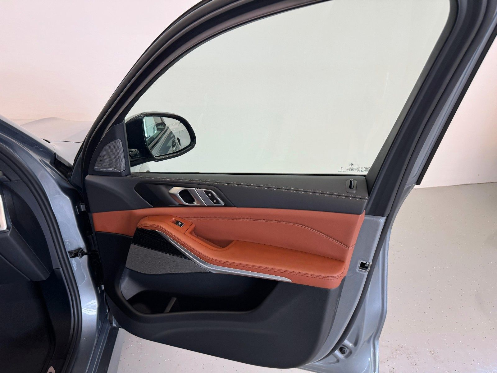 Fahrzeugabbildung BMW X5 40d xDrive MSport ACC,HUD,PANO,HARMAN,SOFTCL.