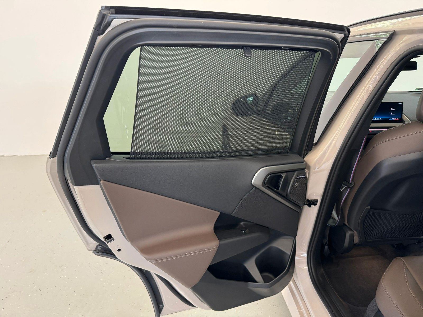 Fahrzeugabbildung BMW X3 30e xDrive MSport ACC,HUD,PANO,HARMAN,Usw