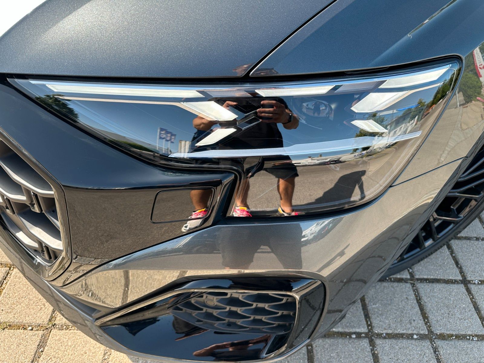 Fahrzeugabbildung Audi Q8 50 TDI quattro ACC,HUD,PANO,B&O,LUFT,AHK,22"
