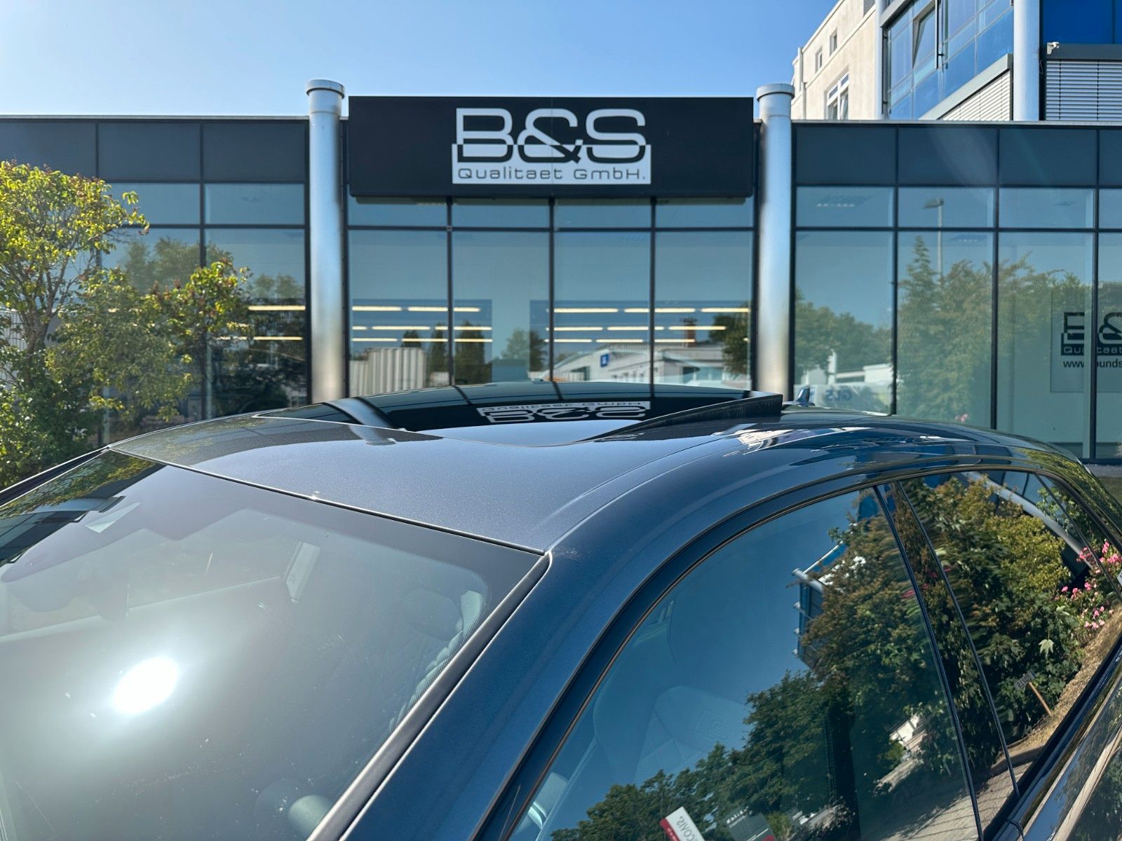 Fahrzeugabbildung Audi Q8 50 TDI quattro ACC,HUD,PANO,B&O,LUFT,AHK,22"
