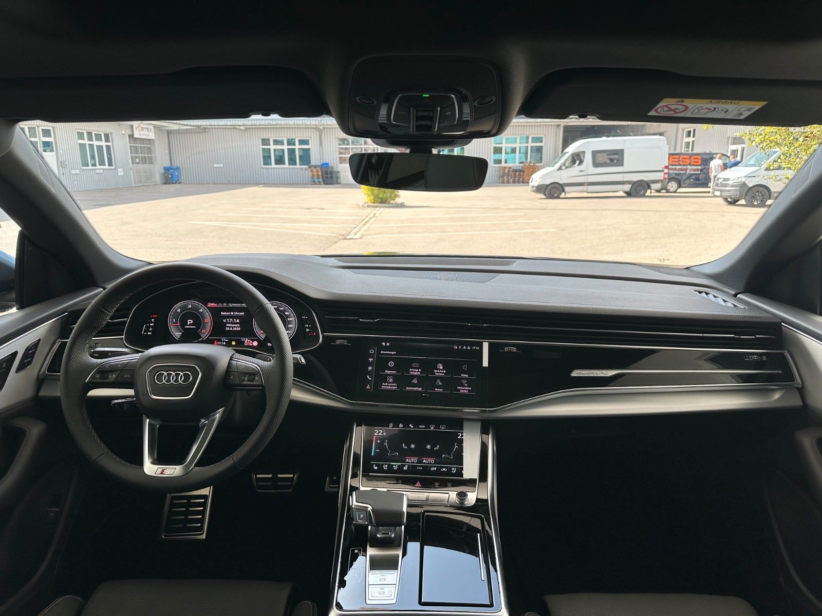Fahrzeugabbildung Audi Q8 50 TDI quattro ACC,HUD,PANO,B&O,LUFT,MATRIX..