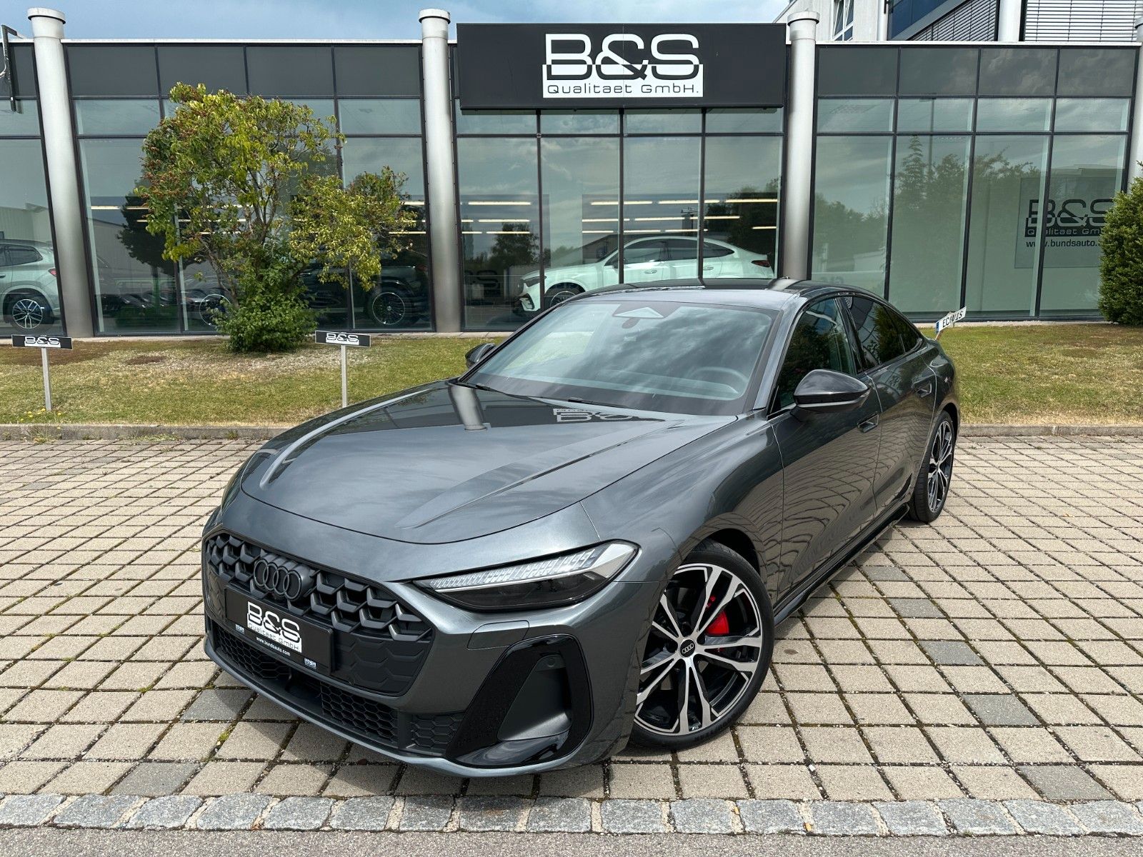 Fahrzeugabbildung Audi A5 Limousine 40 TDI quattro S LINE, ACC,360,LED