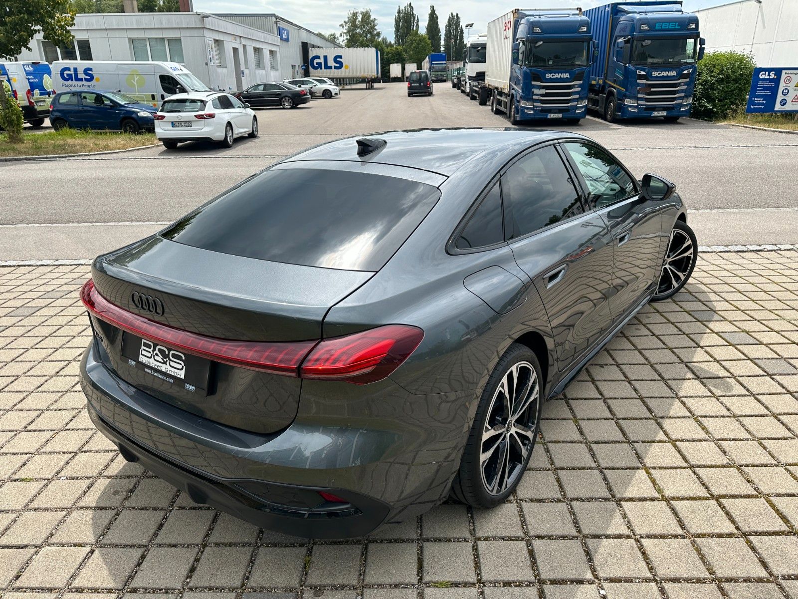 Fahrzeugabbildung Audi A5 Limousine 40 TDI quattro S LINE, ACC,360,LED