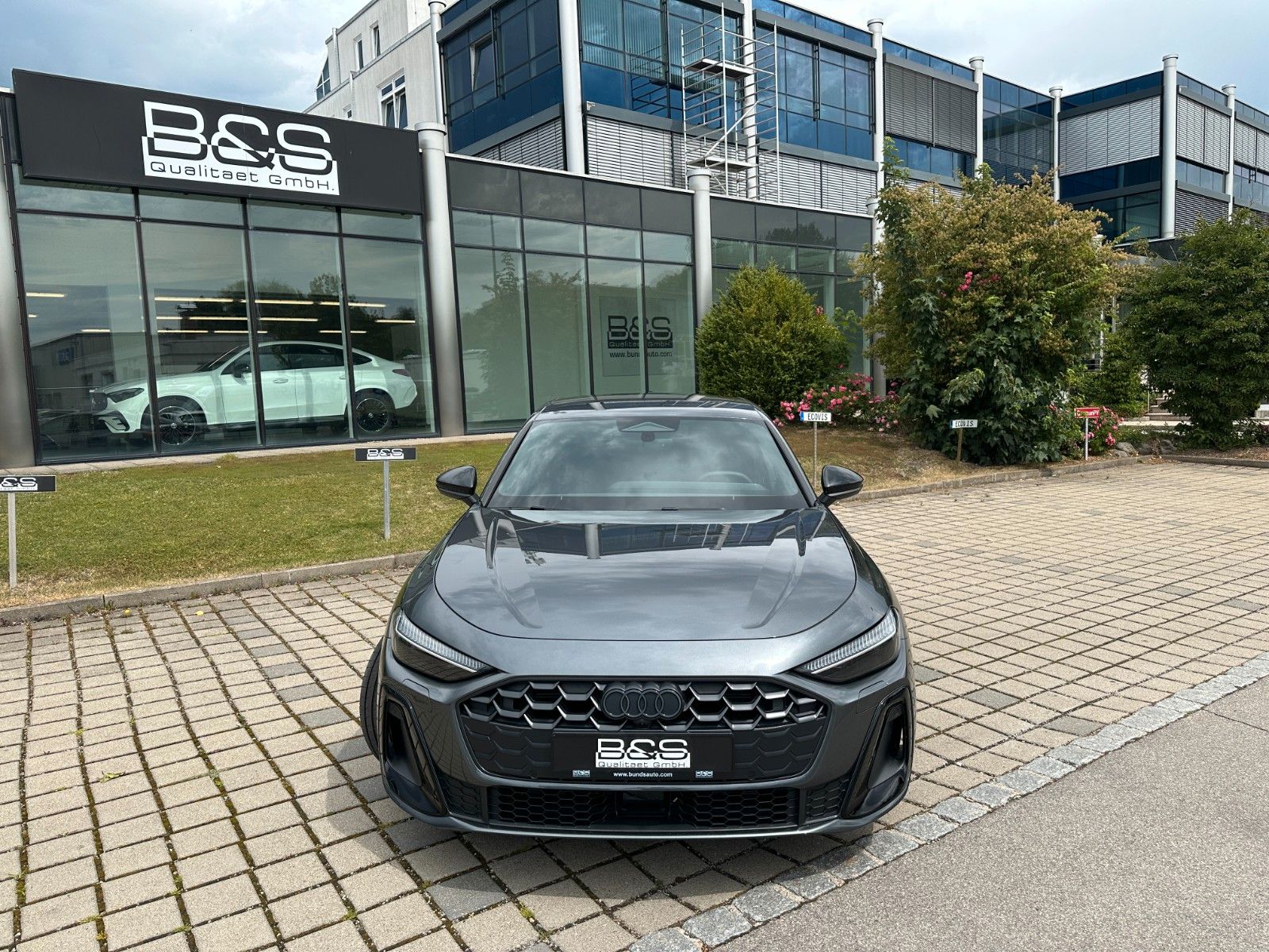 Fahrzeugabbildung Audi A5 Limousine 40 TDI quattro S LINE, ACC,360,LED