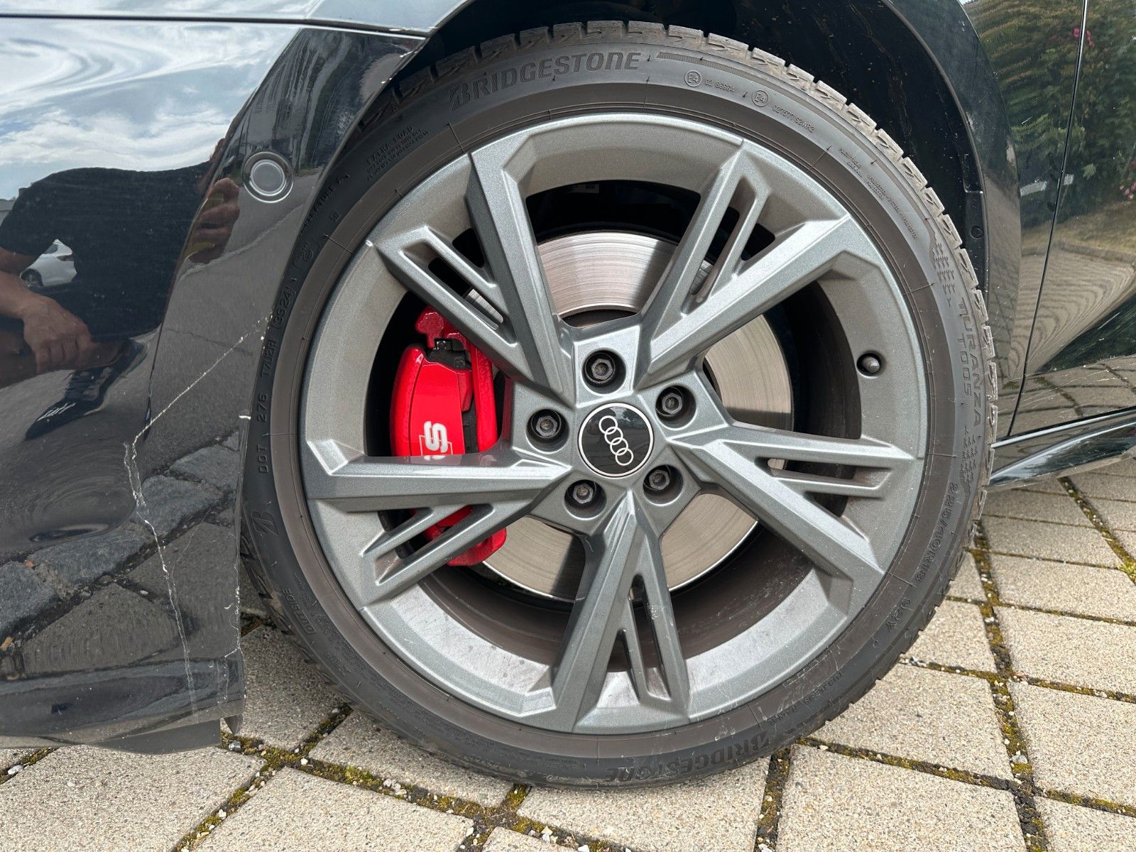 Fahrzeugabbildung Audi S3 Lim. 2.0 TFSI quattro ACC,HUD,PANO,B&O,MATRIX