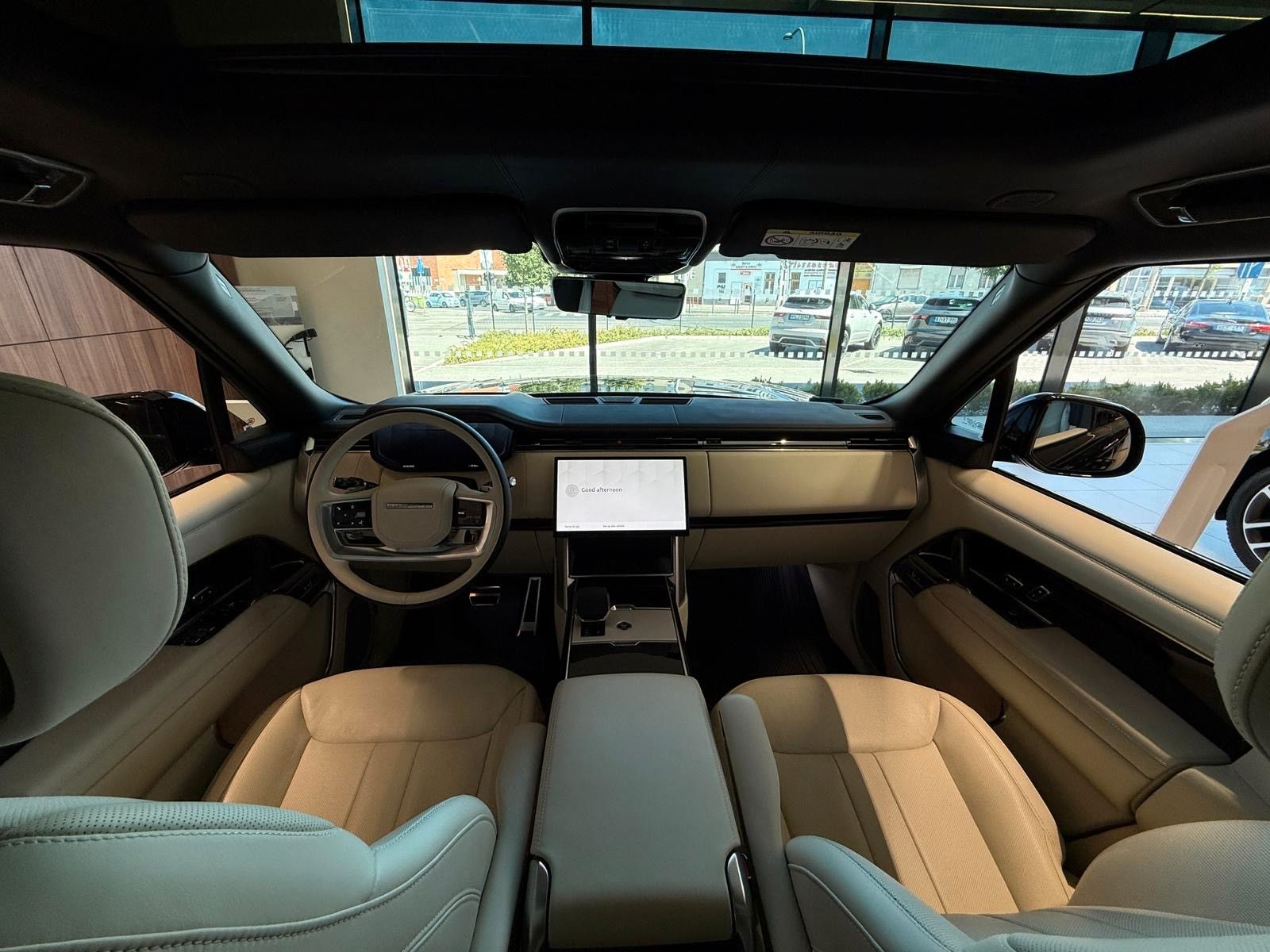 Fahrzeugabbildung Land Rover Range Rover Autobiography CC,HUD,PANO,LUFT,MER.