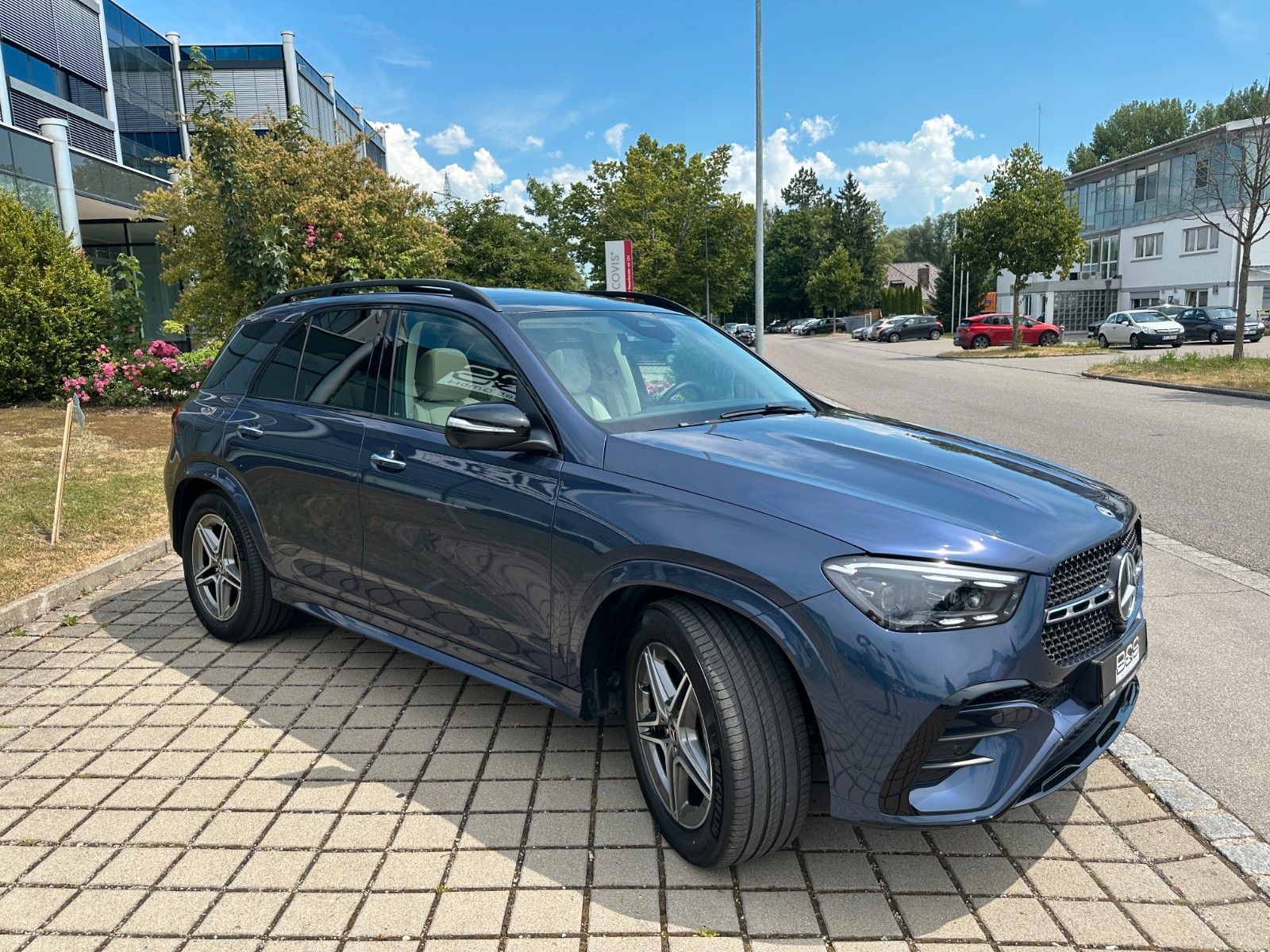 Fahrzeugabbildung Mercedes-Benz GLE 450 d 4Matic AMG PANO,BURM,LUFT,360,Usw