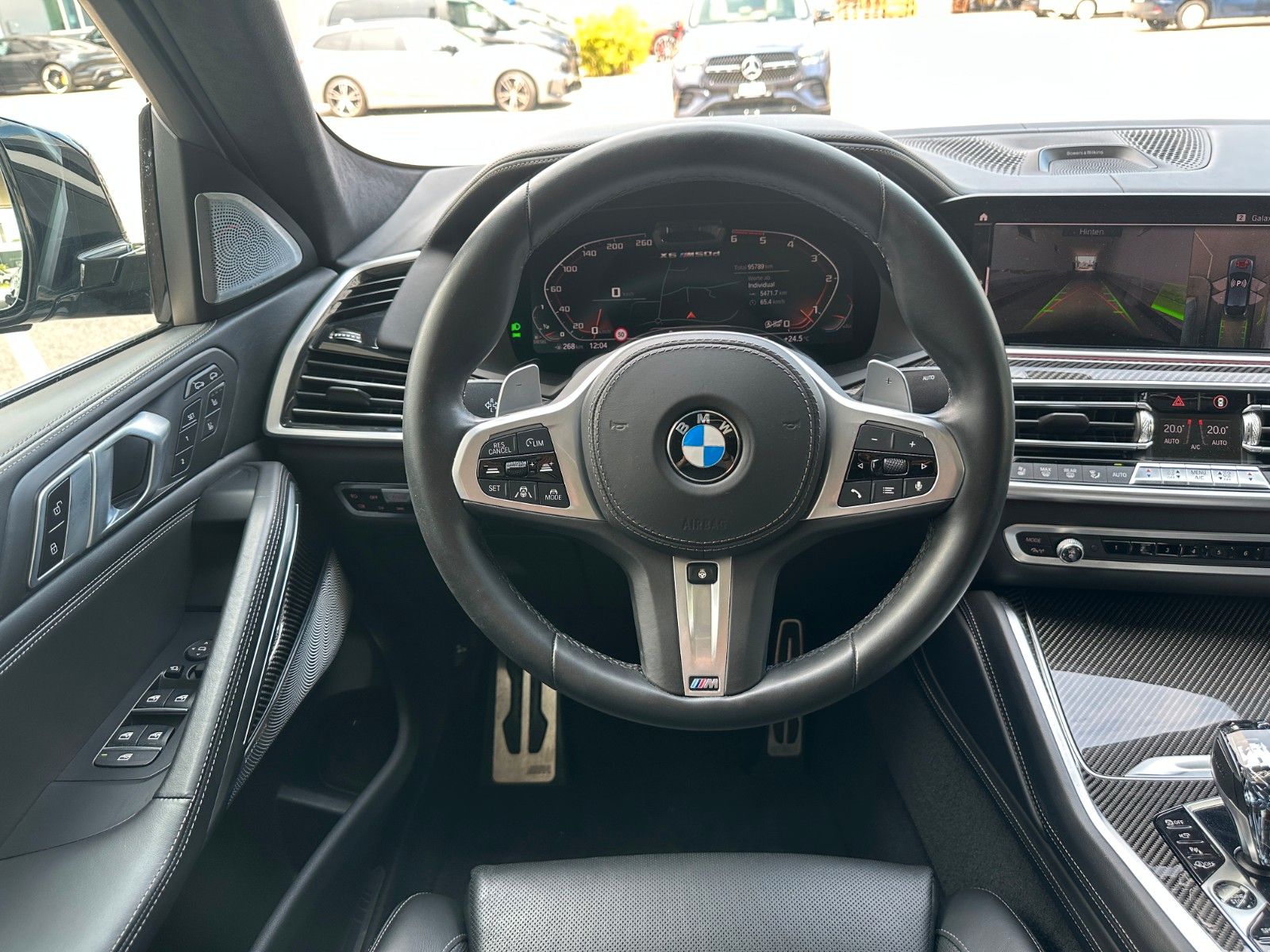 Fahrzeugabbildung BMW X6 M50d,ACC,HUD,SKYL,LASER,B&W,AHK,22",SOFTCL