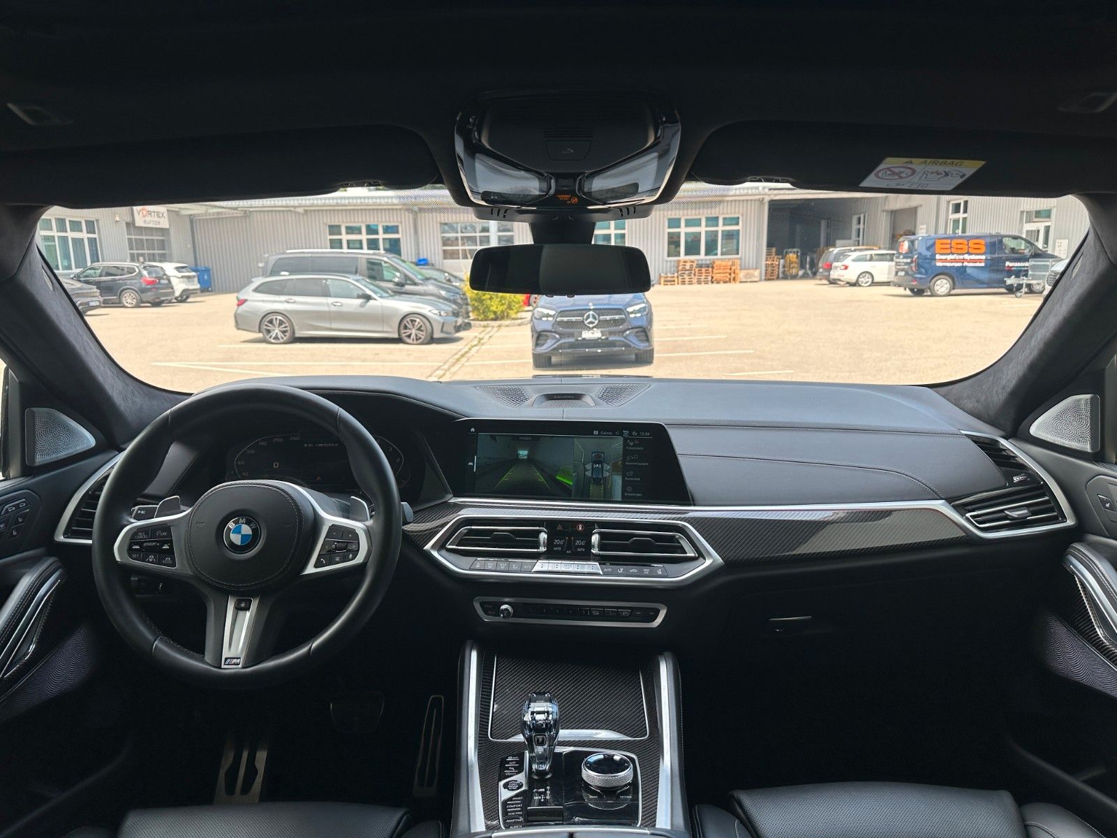 Fahrzeugabbildung BMW X6 M50d,ACC,HUD,SKYL,LASER,B&W,AHK,22",SOFTCL