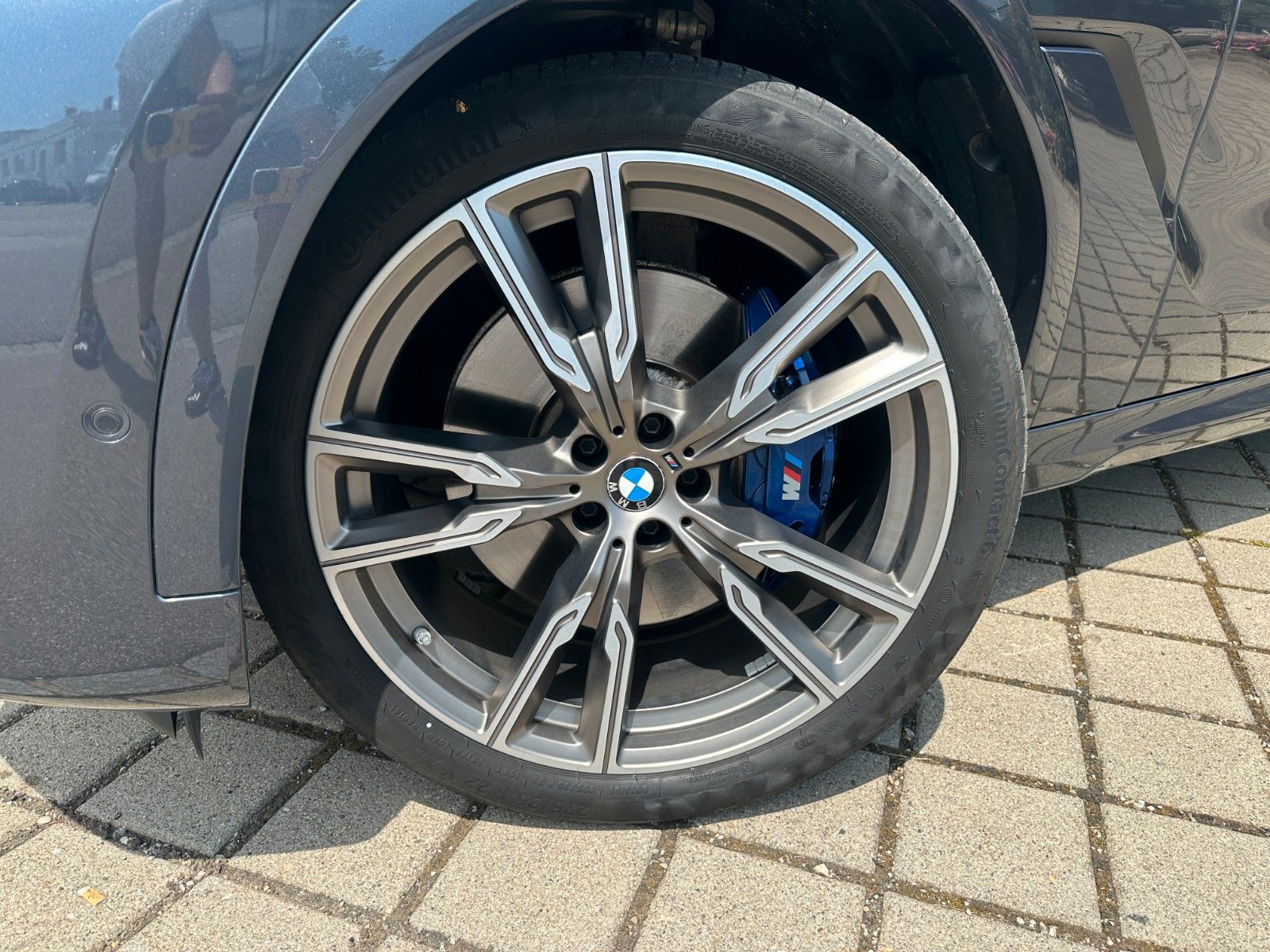 Fahrzeugabbildung BMW X6 M50d,ACC,HUD,SKYL,LASER,B&W,AHK,22",SOFTCL