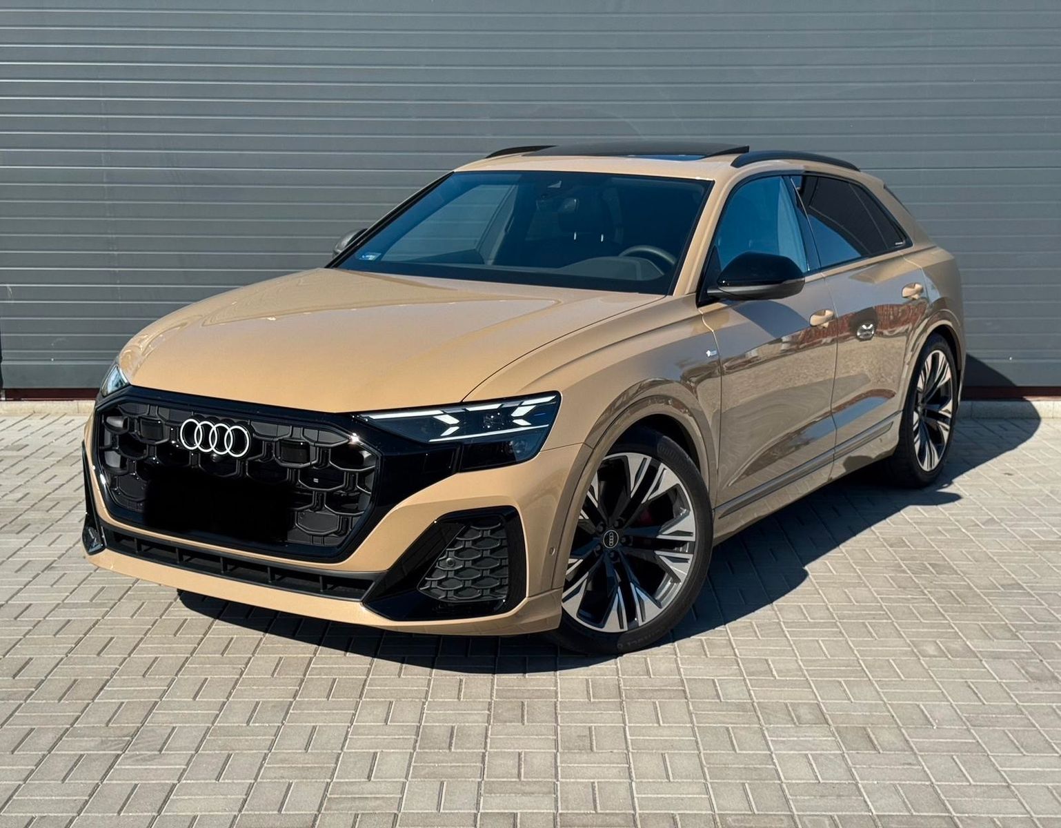 Audi Q8 50 TDI quattro ACC,PANO,B&O,LUFT,22",MATRIX