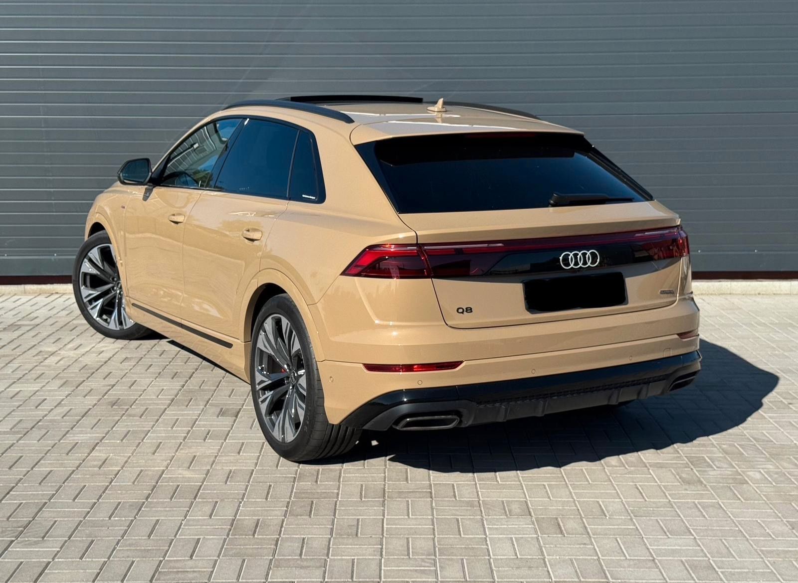 Fahrzeugabbildung Audi Q8 50 TDI quattro ACC,PANO,B&O,LUFT,22",MATRIX