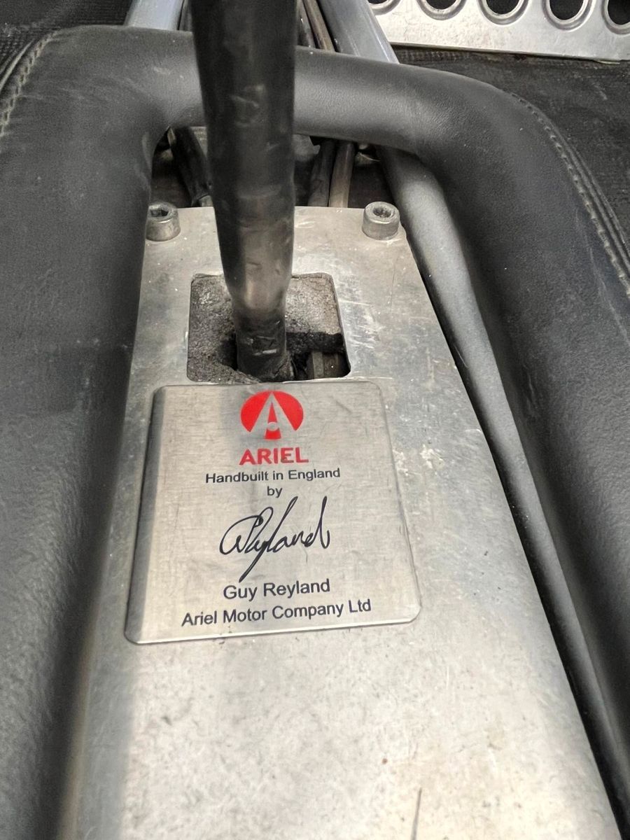 Fahrzeugabbildung Ariel Atom