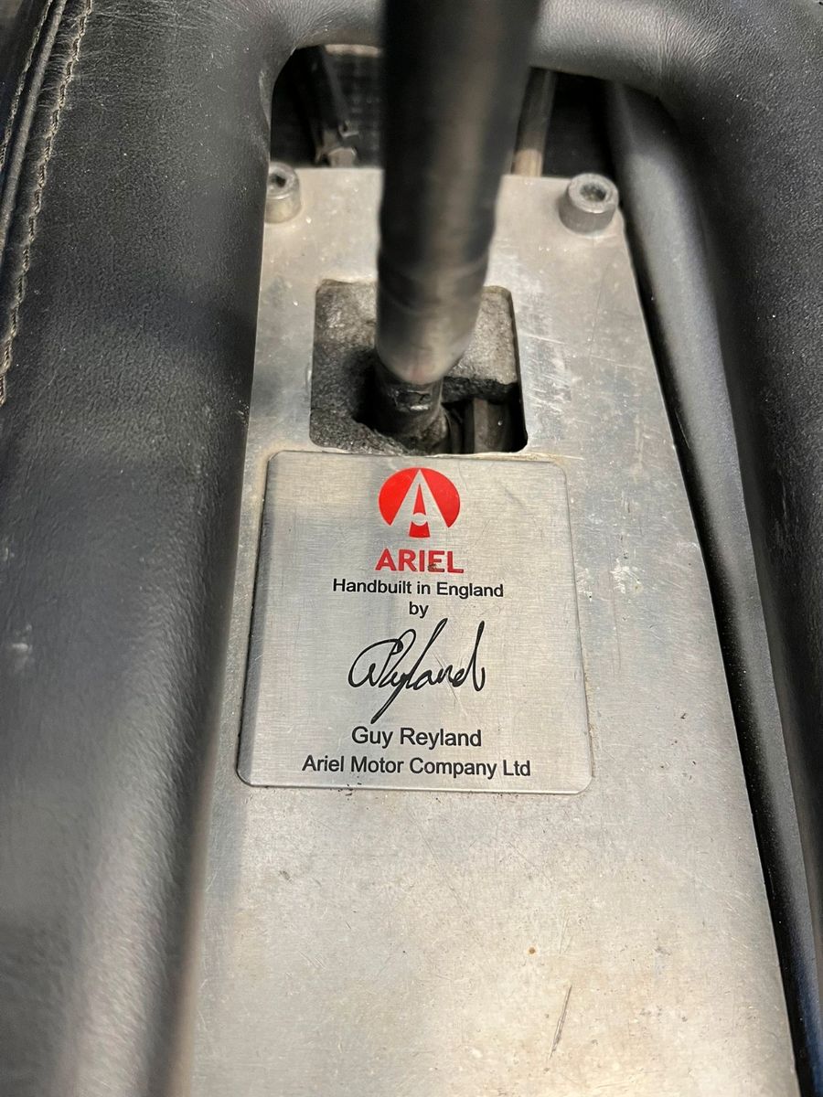 Fahrzeugabbildung Ariel Atom