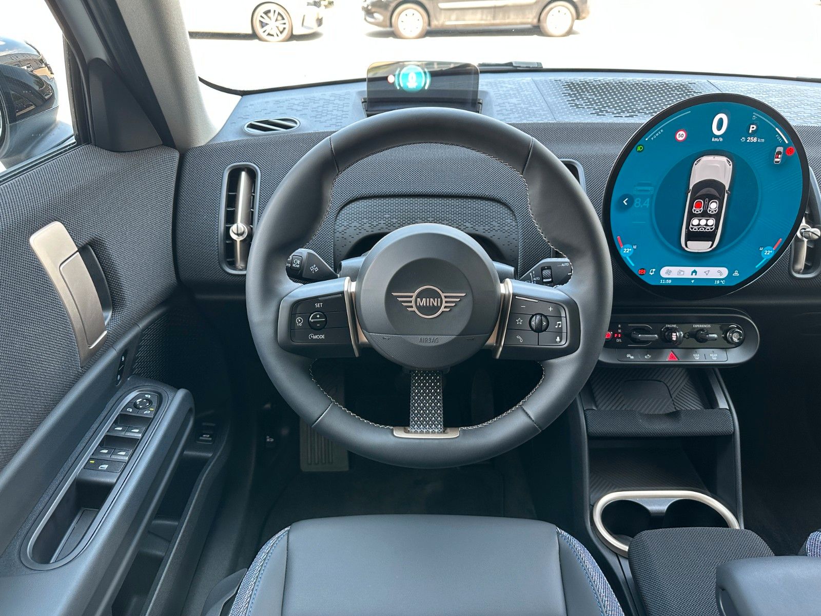 Fahrzeugabbildung MINI Countryman C Classic Trim ACC,HUD,PANO,AHK,Usw