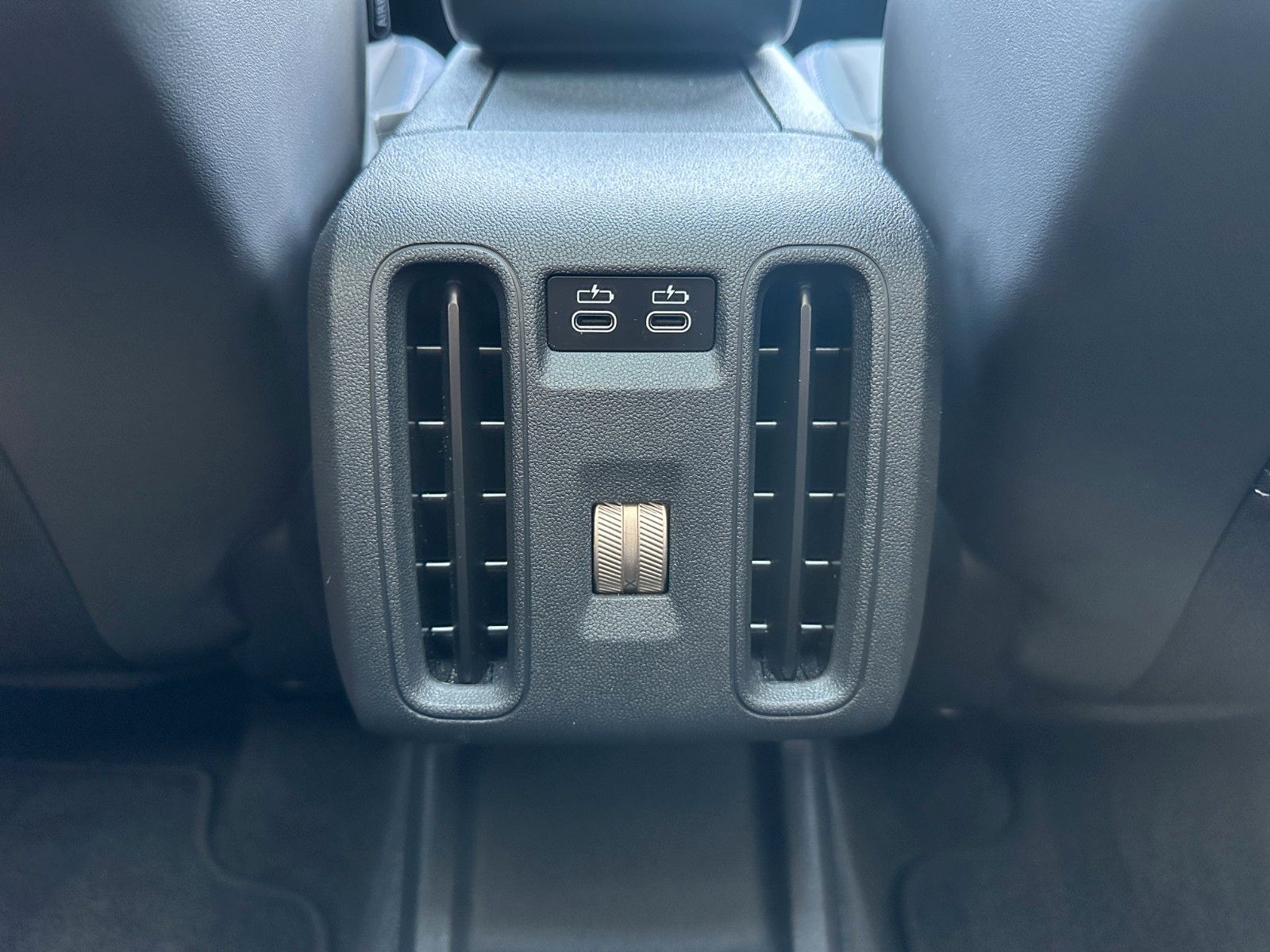 Fahrzeugabbildung MINI Countryman C Classic Trim ACC,HUD,PANO,AHK,Usw