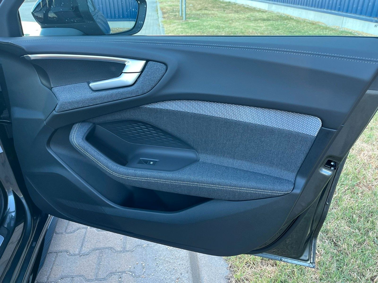Fahrzeugabbildung Audi A5 Limousine TDI 150 Kw S line ACC,360,LED