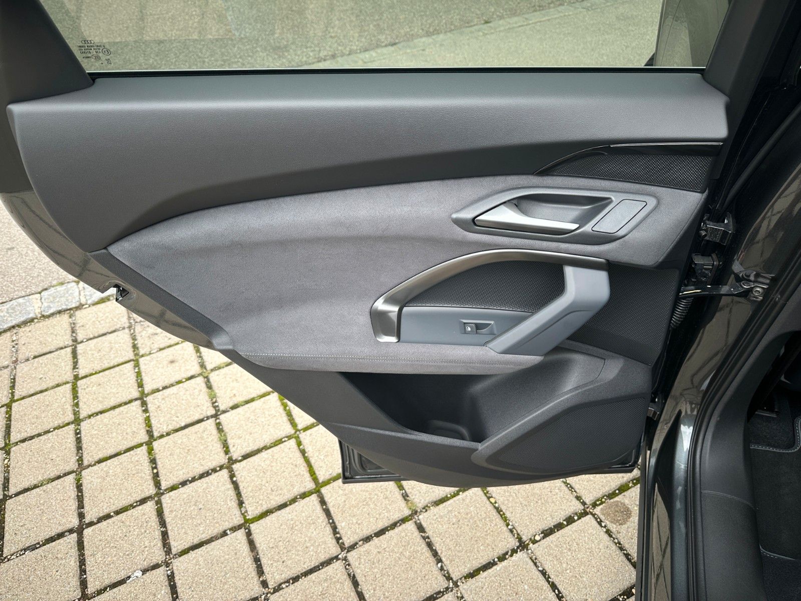Fahrzeugabbildung Audi Q5 2.0 TDI quattro S Line ACC,MATRIX,360,20"