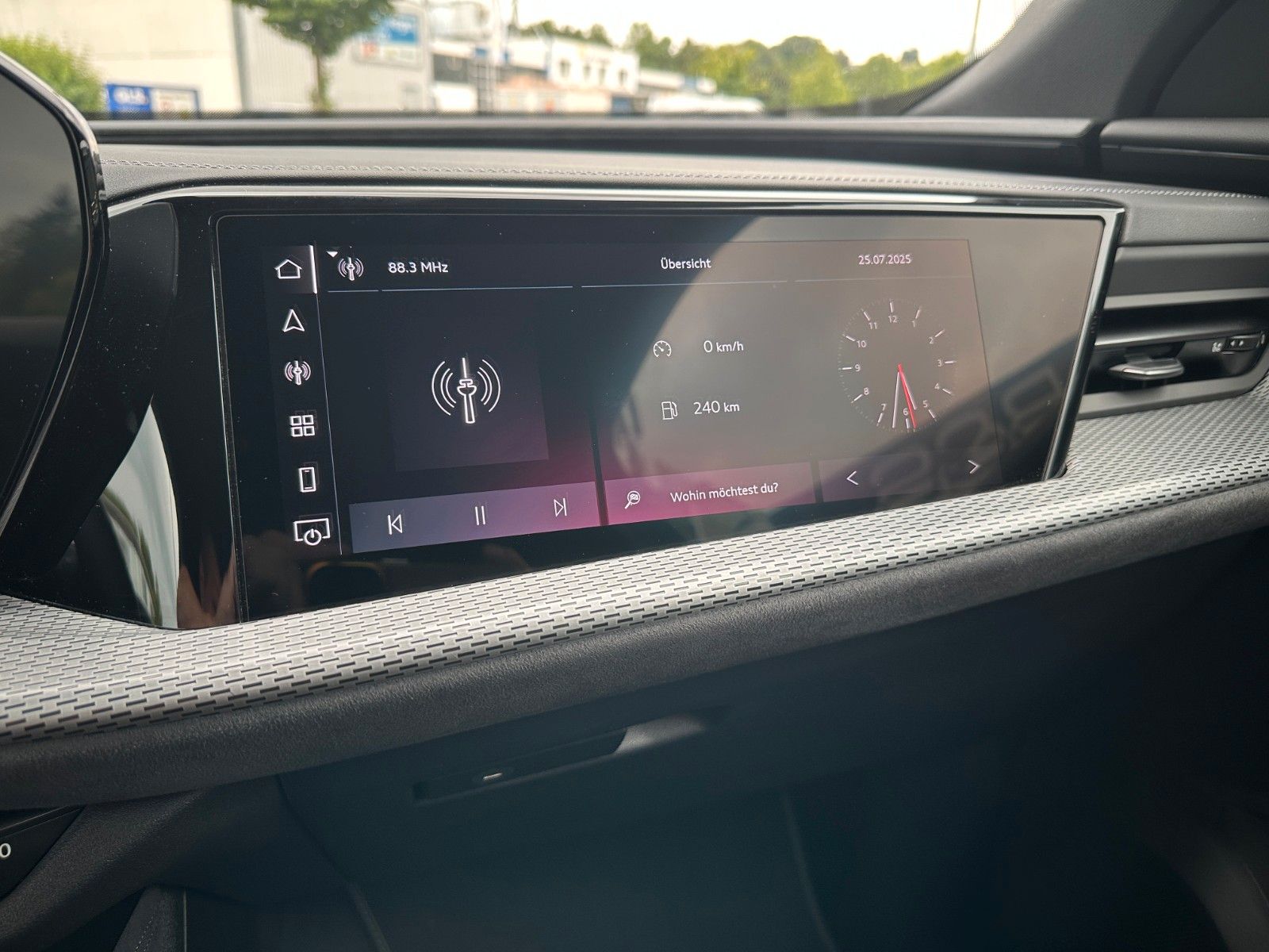Fahrzeugabbildung Audi Q5 2.0 TDI quattro S Line ACC,MATRIX,360,20"