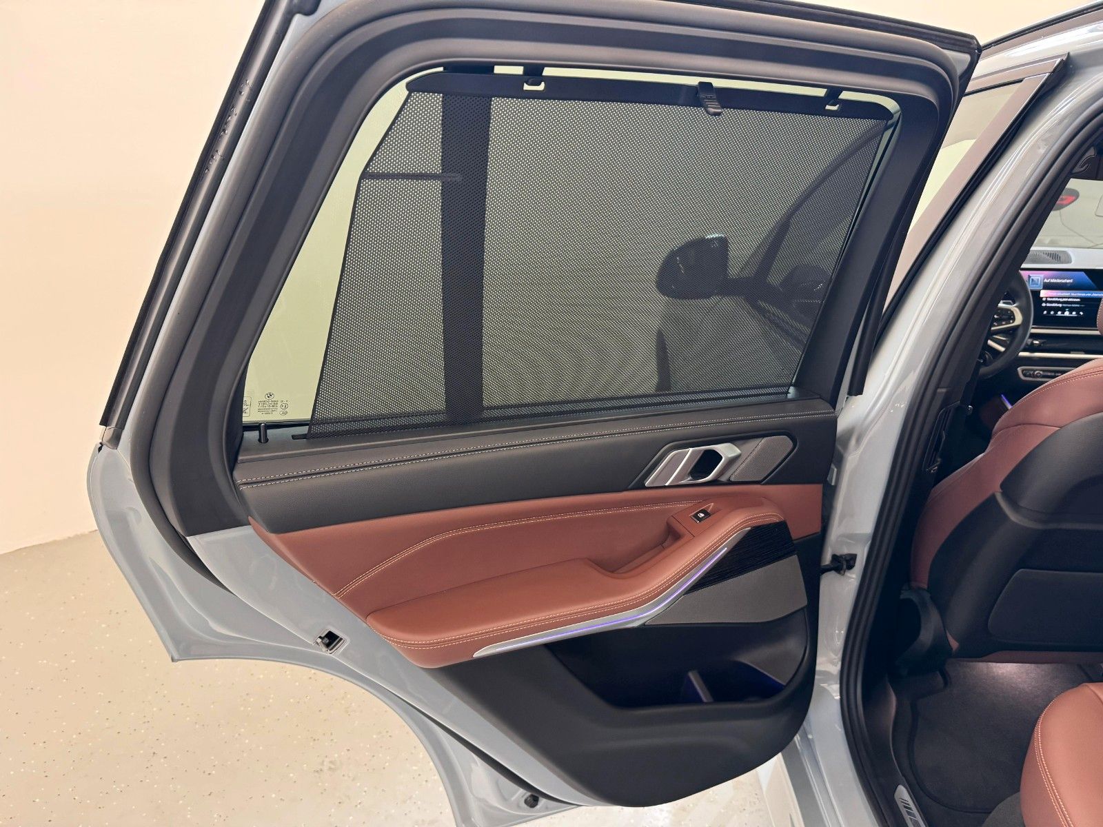 Fahrzeugabbildung BMW X5 30d xDrive MSport ACC,HUD,PANO,HARMAN,360