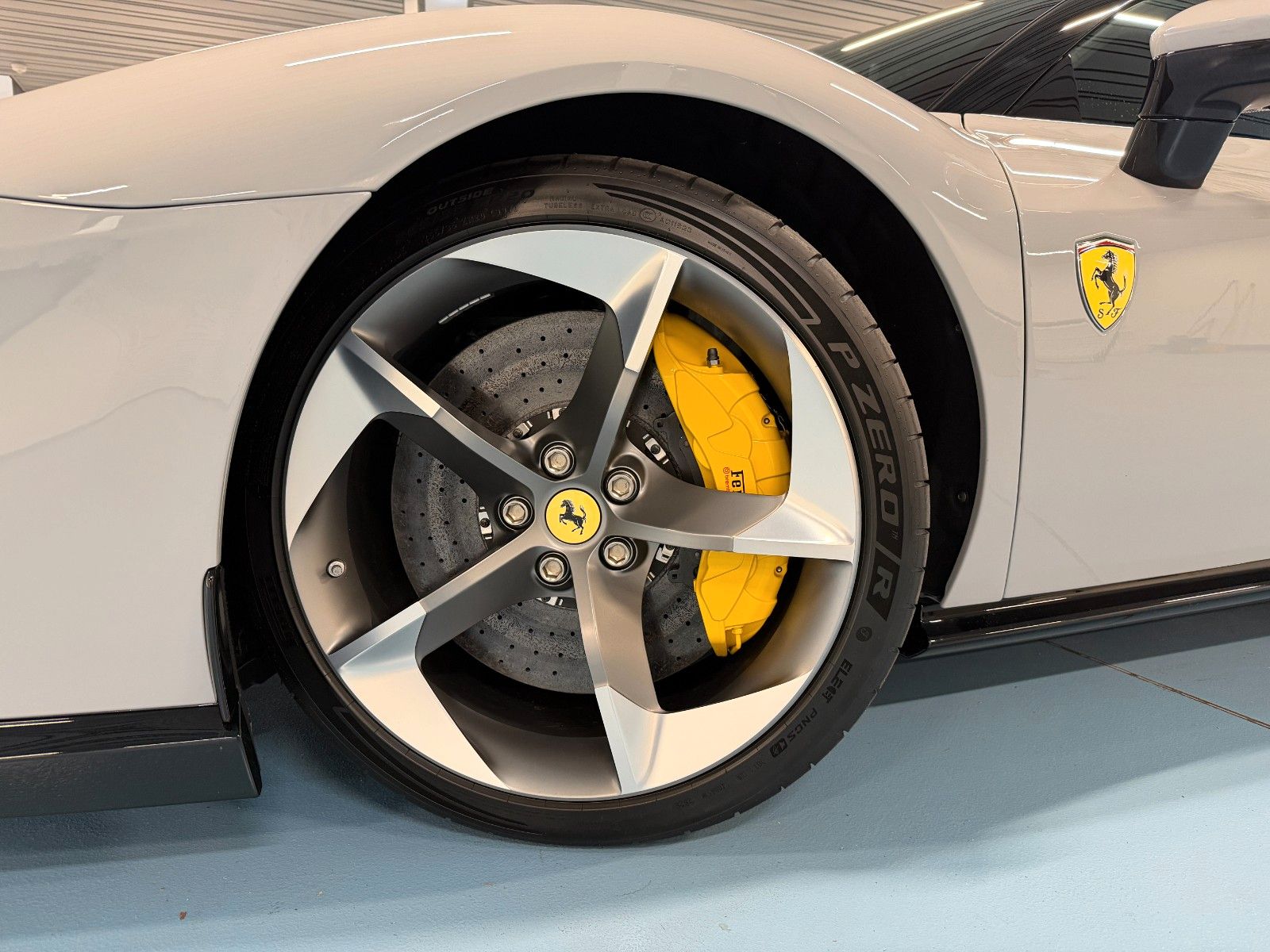Fahrzeugabbildung Ferrari 849 Testarossa SONDERFARBE/RACING/LED/SOFORT