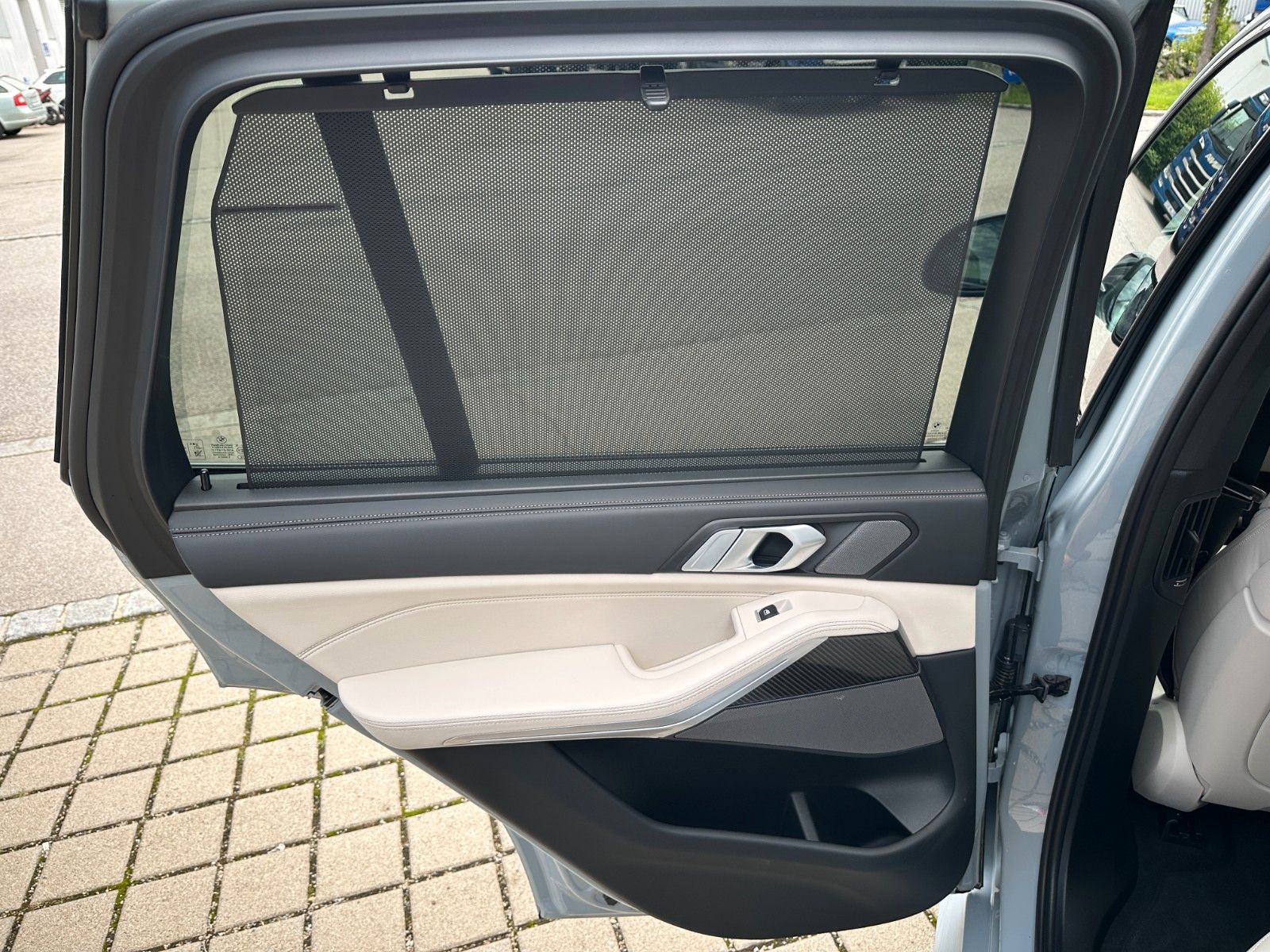 Fahrzeugabbildung BMW X5 30d xDrive MSport ACC,HUD,PANO,HARMAN,SOFTCL