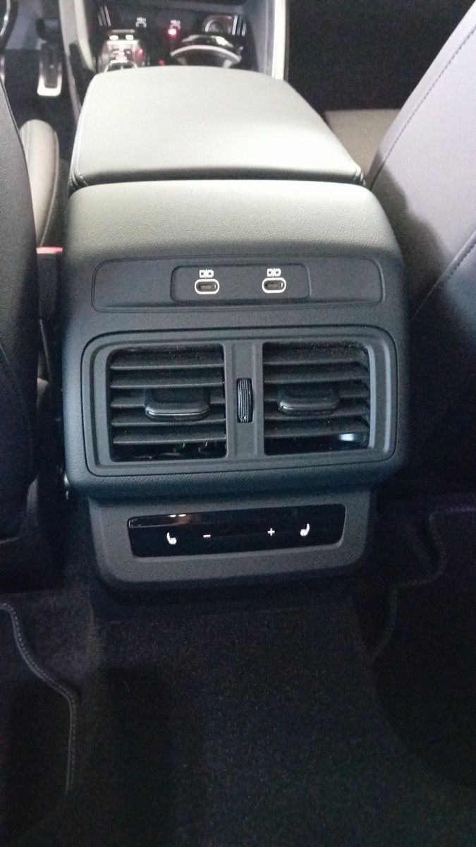 Fahrzeugabbildung Audi Q5 Sportback 2.0 TDI quattro ACC,MATRIX,360,Usw