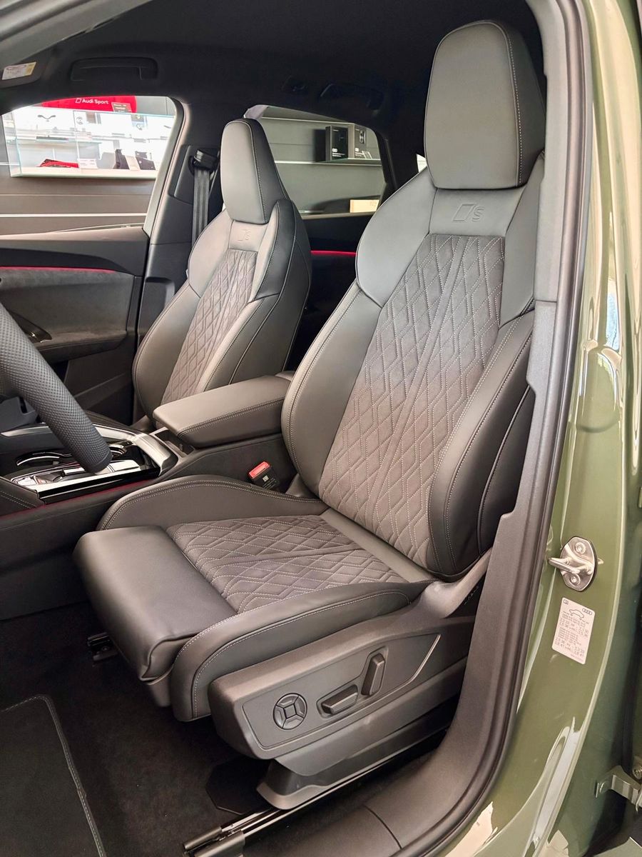 Fahrzeugabbildung Audi Q5 Sportback 2.0 TDI quattro ACC,MATRIX,360,Usw