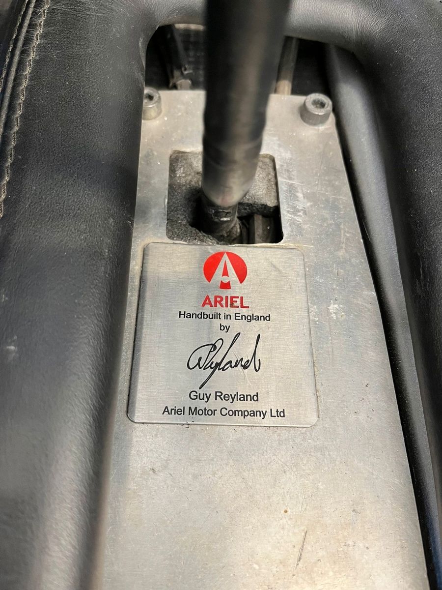 Fahrzeugabbildung Ariel Atom