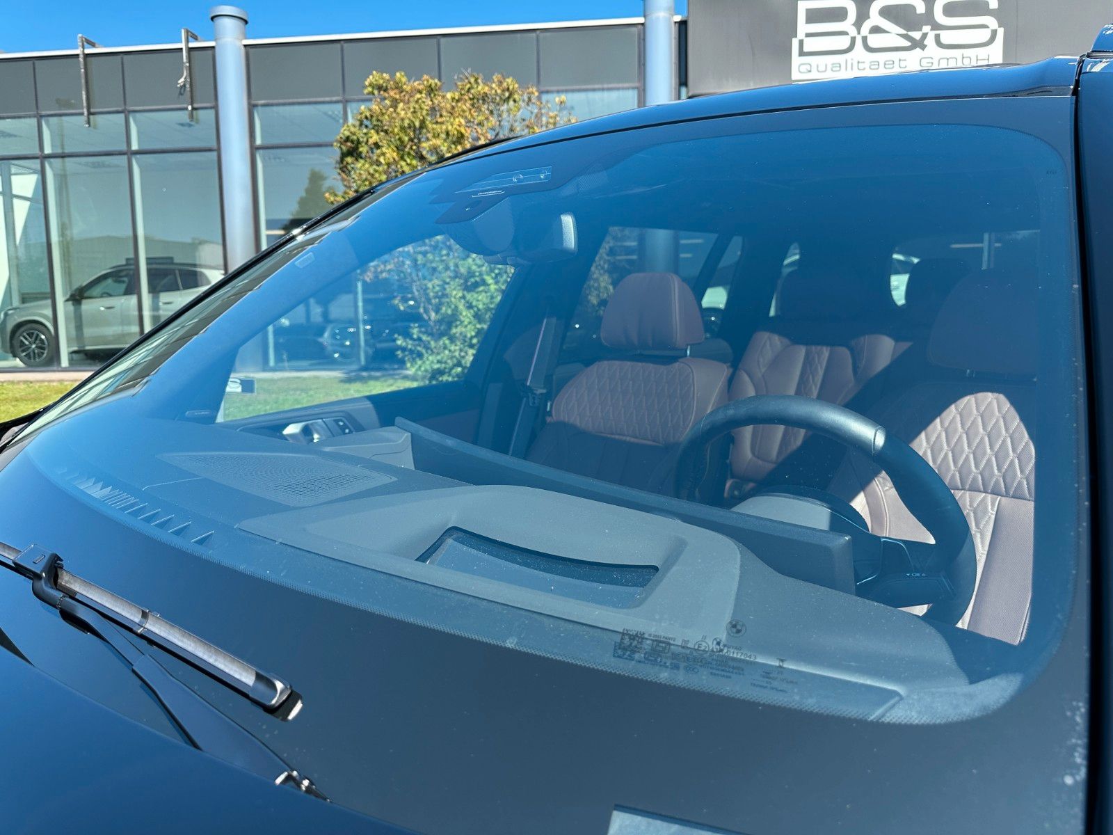Fahrzeugabbildung BMW X7 xDrive 40d M Sport ACC,HUD,SKYl,SFTCL,INTLENK