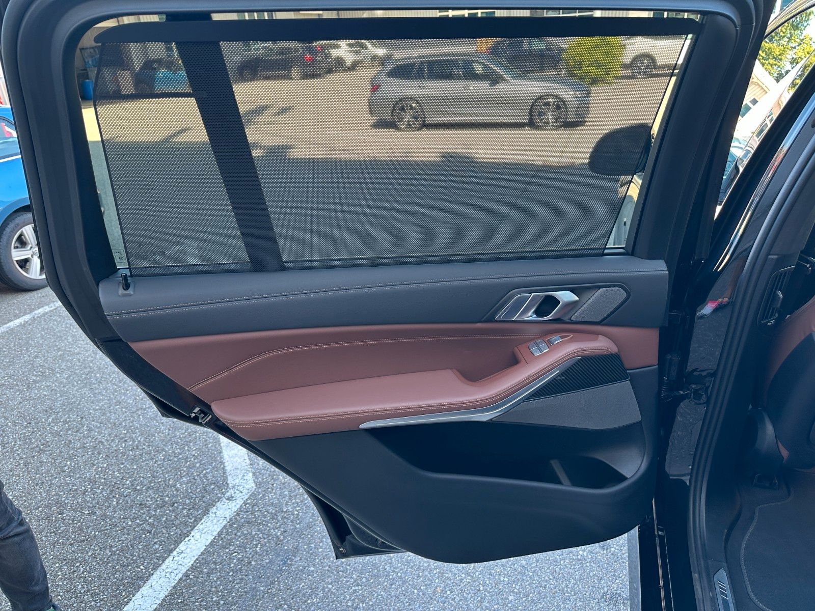 Fahrzeugabbildung BMW X7 xDrive 40d M Sport ACC,HUD,SKYl,SFTCL,INTLENK