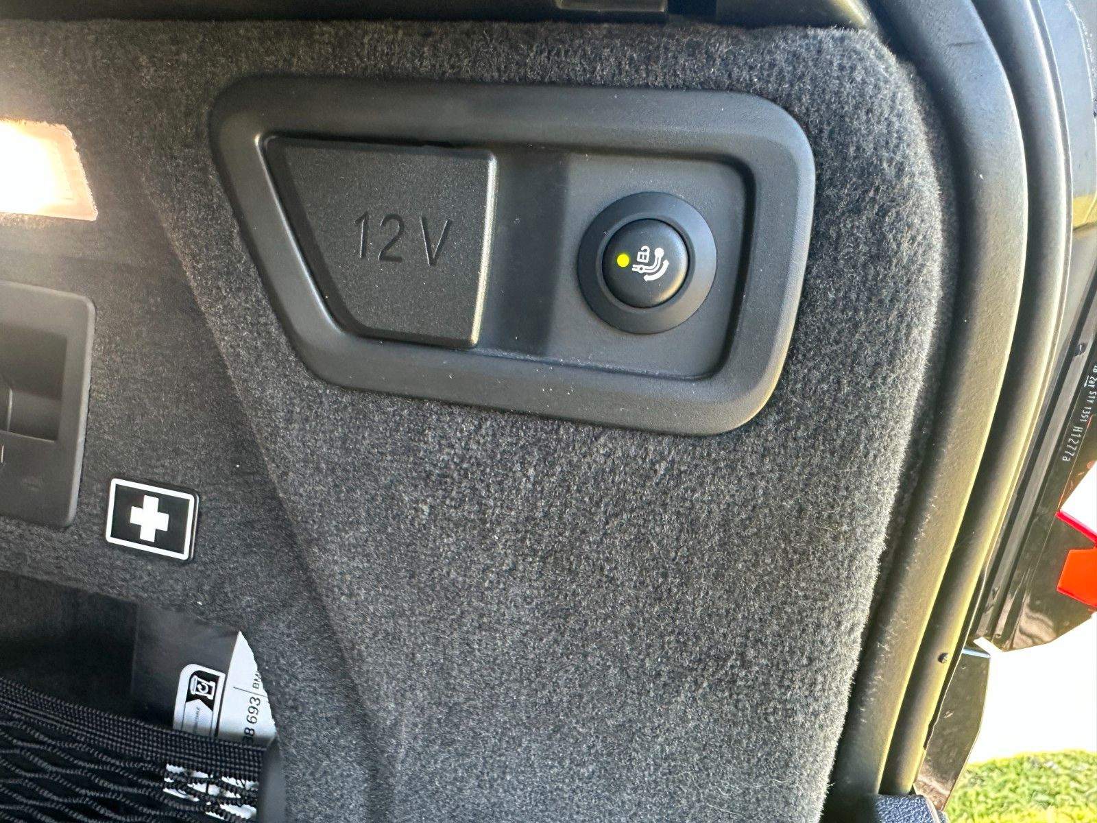 Fahrzeugabbildung BMW X7 xDrive 40d M Sport ACC,HUD,SKYl,SFTCL,INTLENK