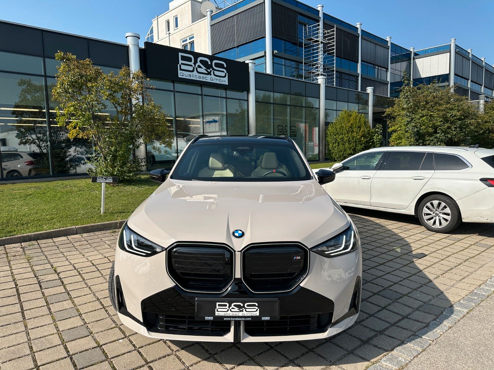 Fahrzeugabbildung BMW X3 M50 xDrive ACC,HUD,PANO,HARMAN,AHK,21",