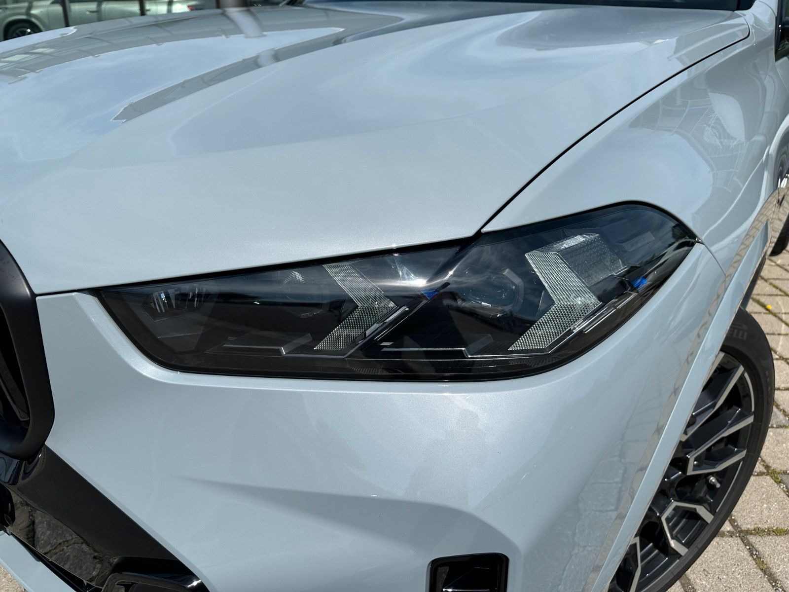 Fahrzeugabbildung BMW X5 30 d xDrive ACC,HUD,PANO,HARMAN,LUFT,360,AHK