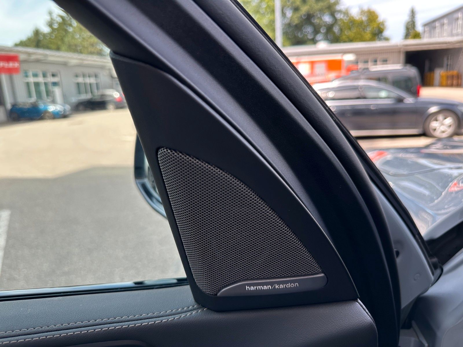 Fahrzeugabbildung BMW X5 30 d xDrive ACC,HUD,PANO,HARMAN,LUFT,360,AHK
