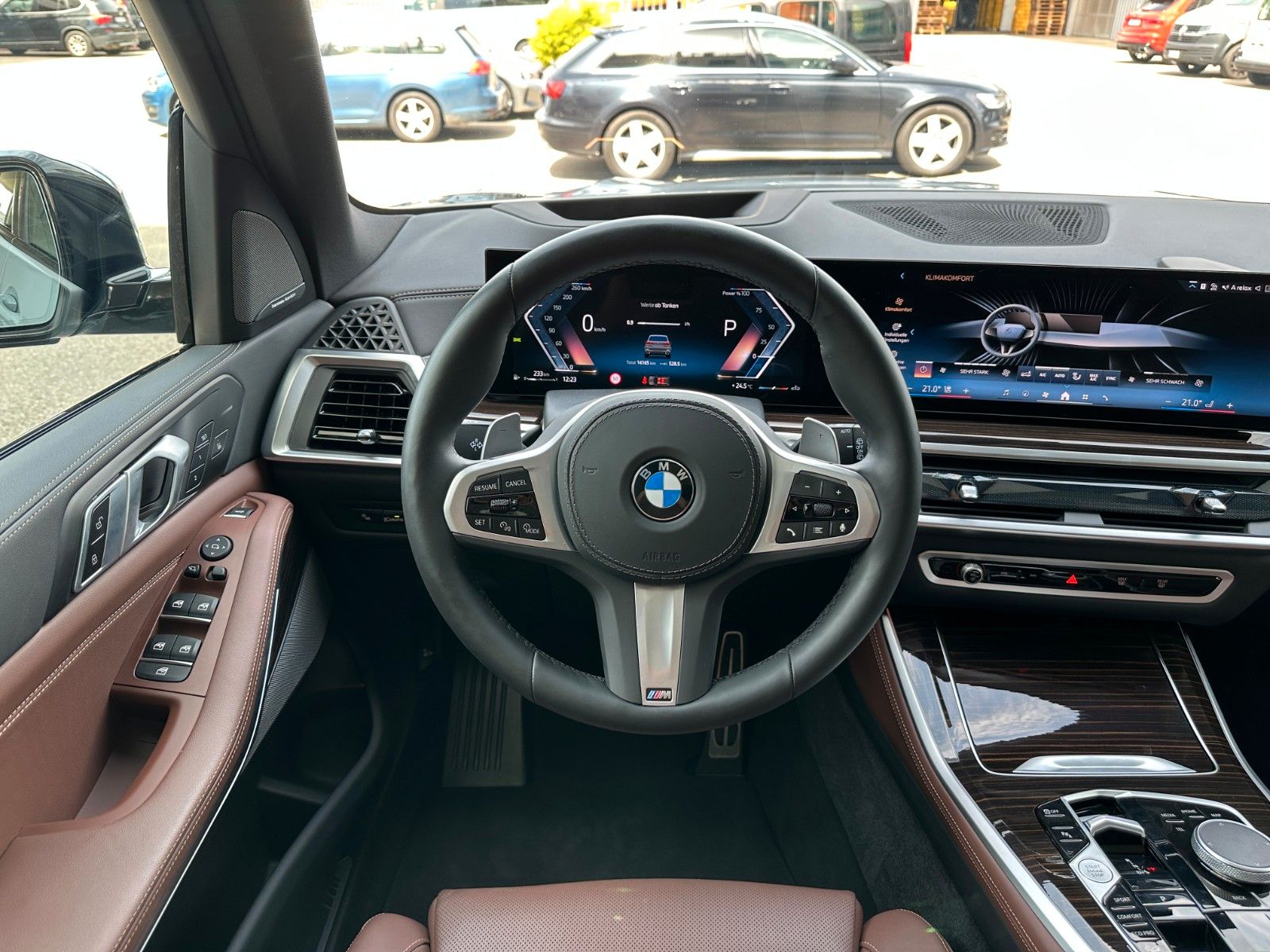 Fahrzeugabbildung BMW X5 30 d xDrive ACC,HUD,PANO,HARMAN,LUFT,360,AHK
