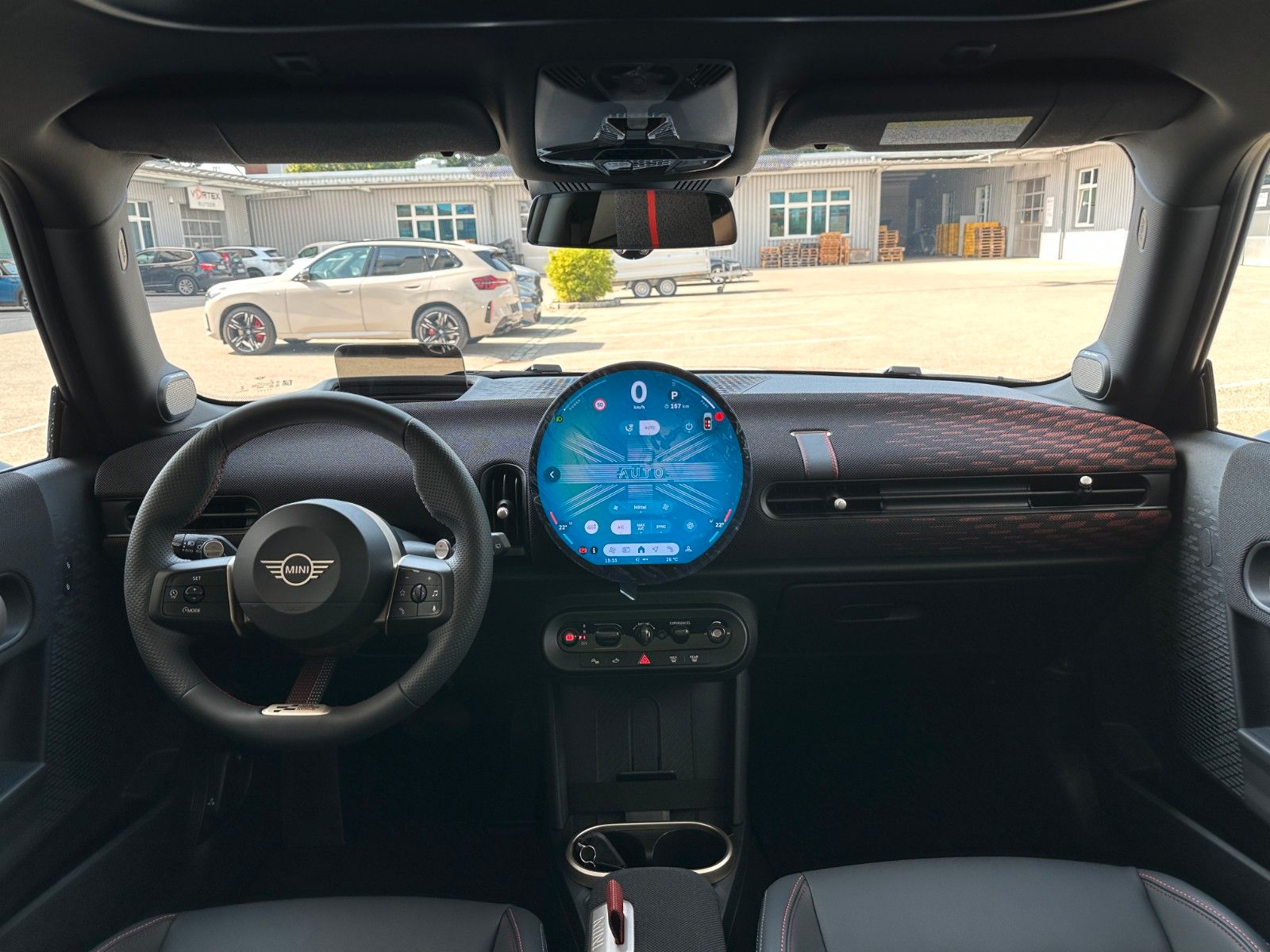 Fahrzeugabbildung MINI Cooper S John Cooper Works Trim XL Pack,Pano,ACC